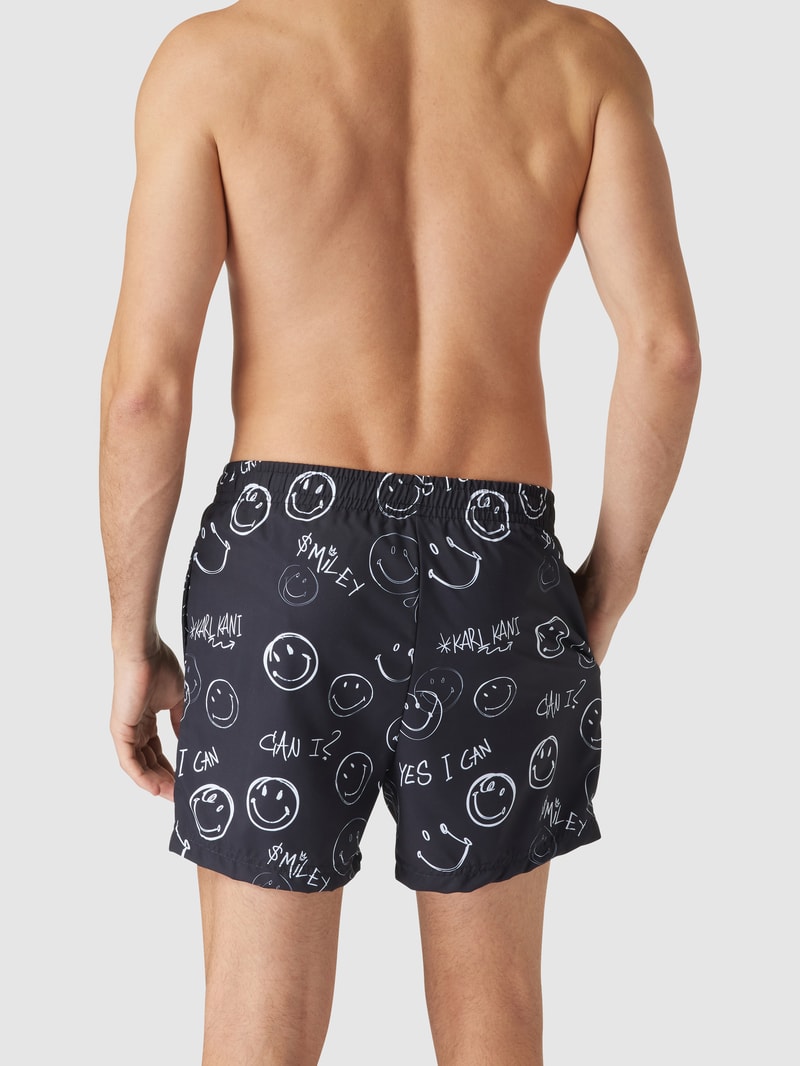 Badehose mit Allover-Muster in schwarz