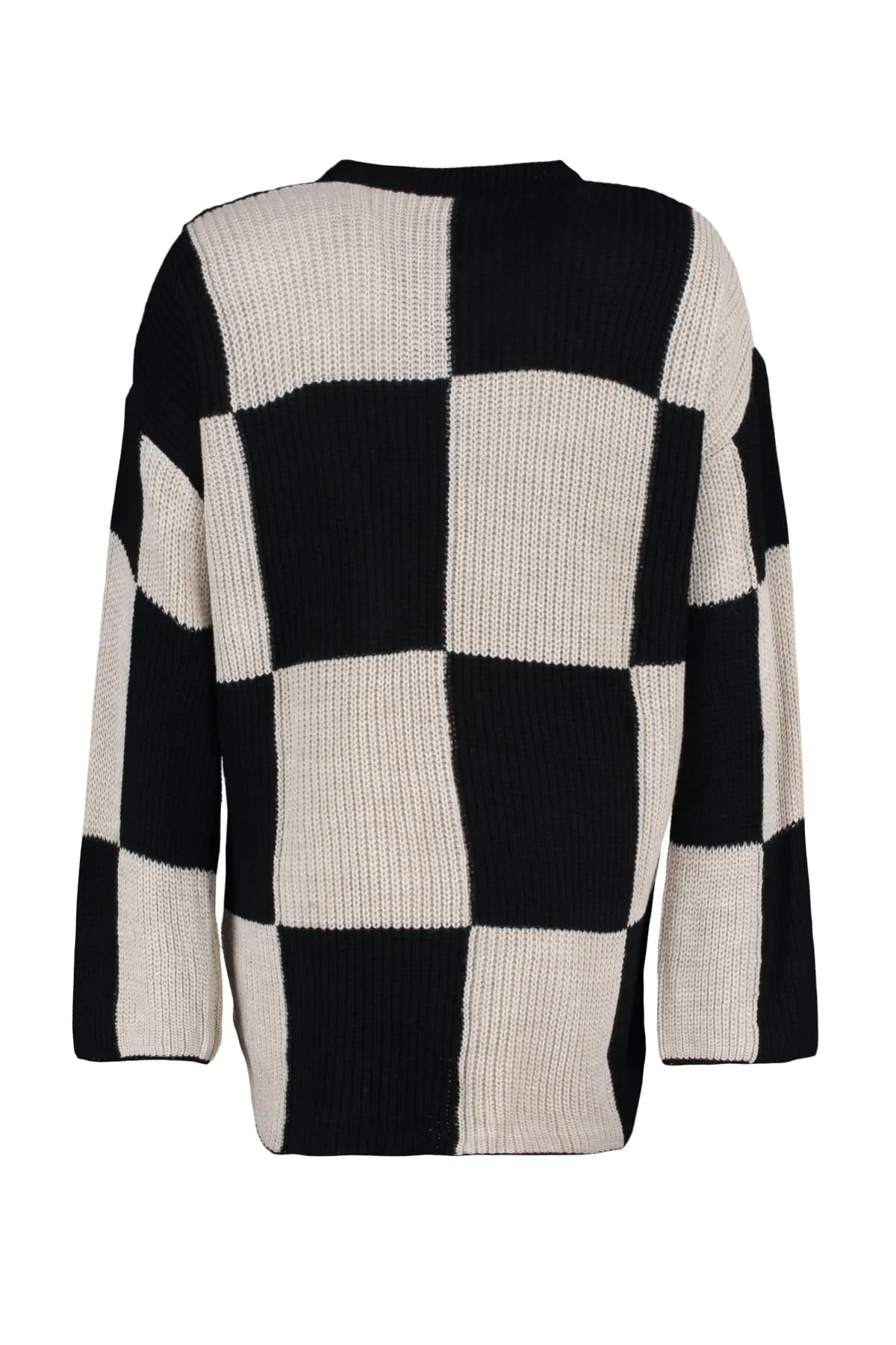 Trendyol Modest  Schwarzer, ecrufarbener Strickpullover mit Schachbrettmuster und Rundhalsausschnitt TCTAW23KZ00004