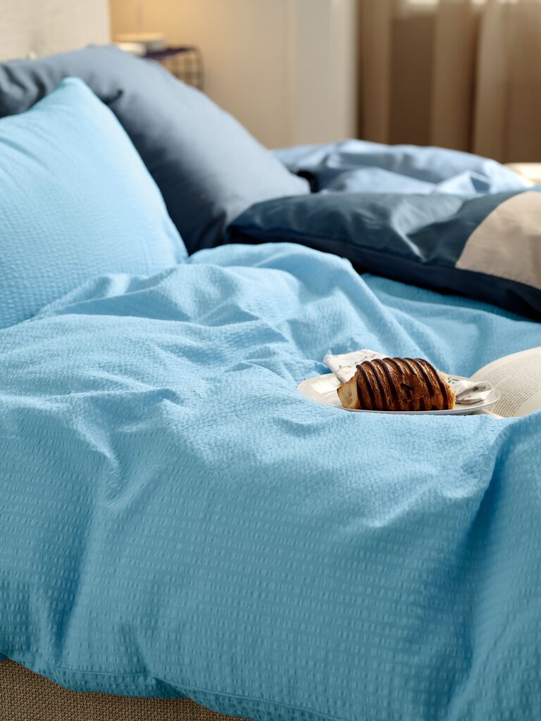 TINNE plus Crepe TINNE sengetøy 140x200 lyseblå