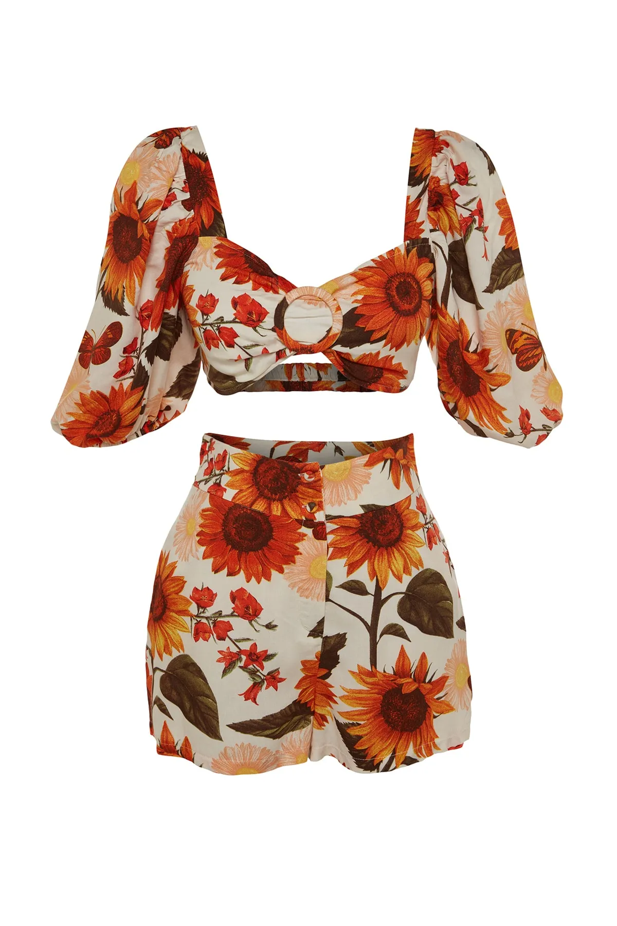 Trendyol Collection  Gewebtes Accessoire-Set mit Bluse und Shorts mit Blumendruck TBESS23AU00018