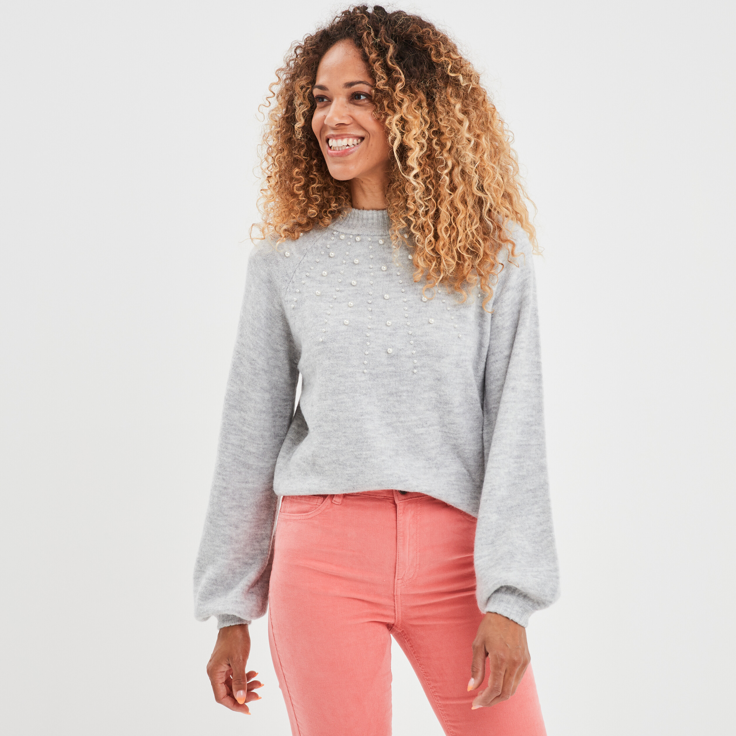 Pull avec perles et manches ballons gris clair femme | La Halle