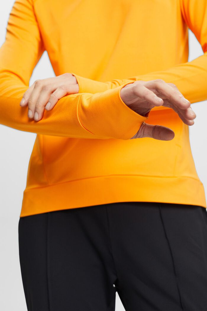 Langärmeliges Sporttop mit E-Dry