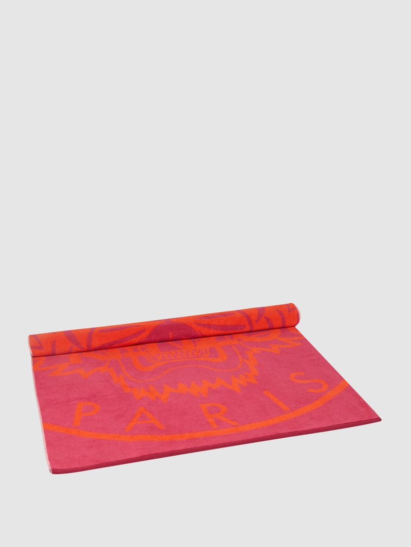 Strandtuch aus Frottee in rot