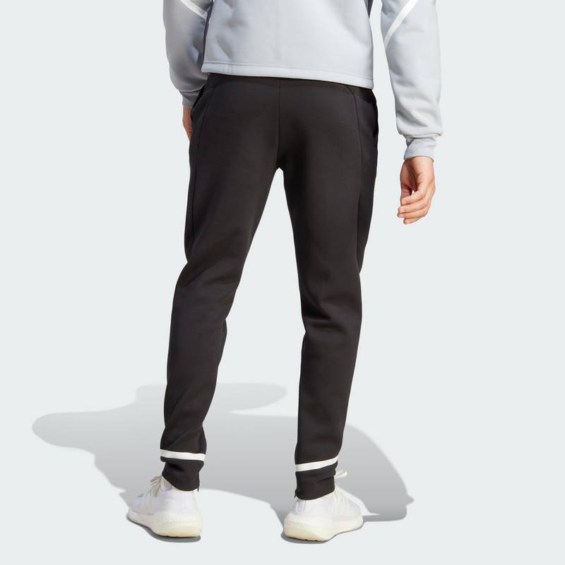 adidas Juventus Turin Designed for Gameday Hose Trainingshose Herren