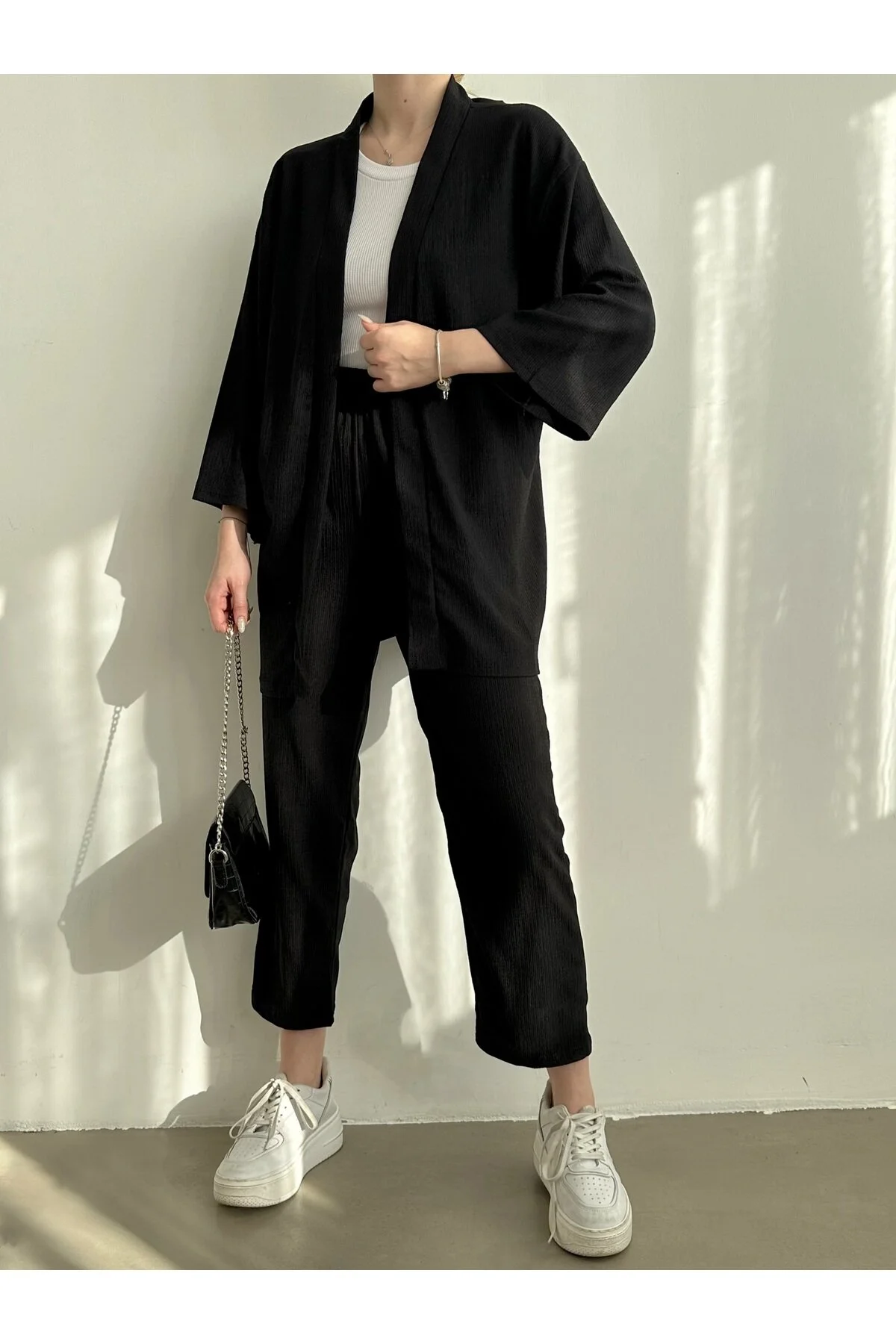 BEJNA  Schwarzes Kimono-Hosen-Strickset für Damen