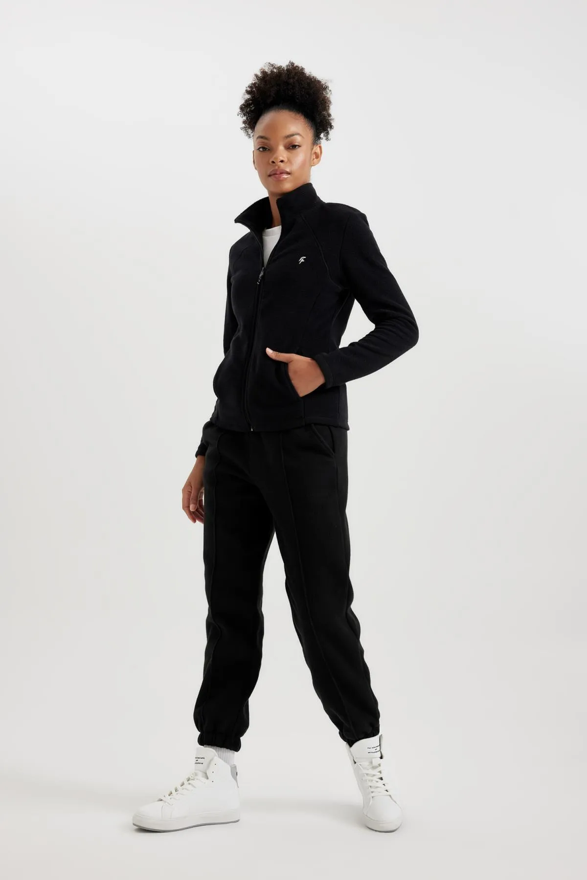 DeFacto  DeFactoFit Standard-Fit-Jogger-Fleece-Jogginghose mit doppelter Tasche