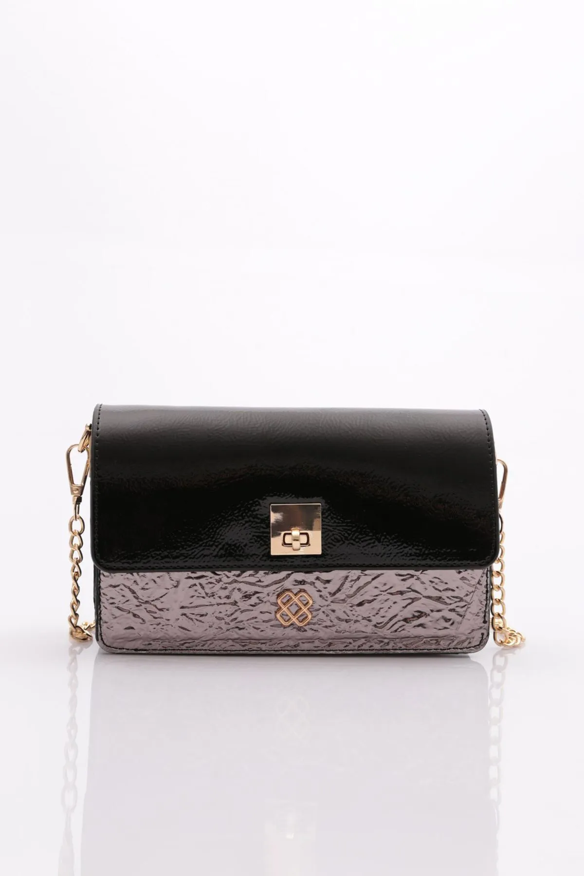 DGN  Schwarze Mini-Umhängetasche aus Lackleder - 045 Damen