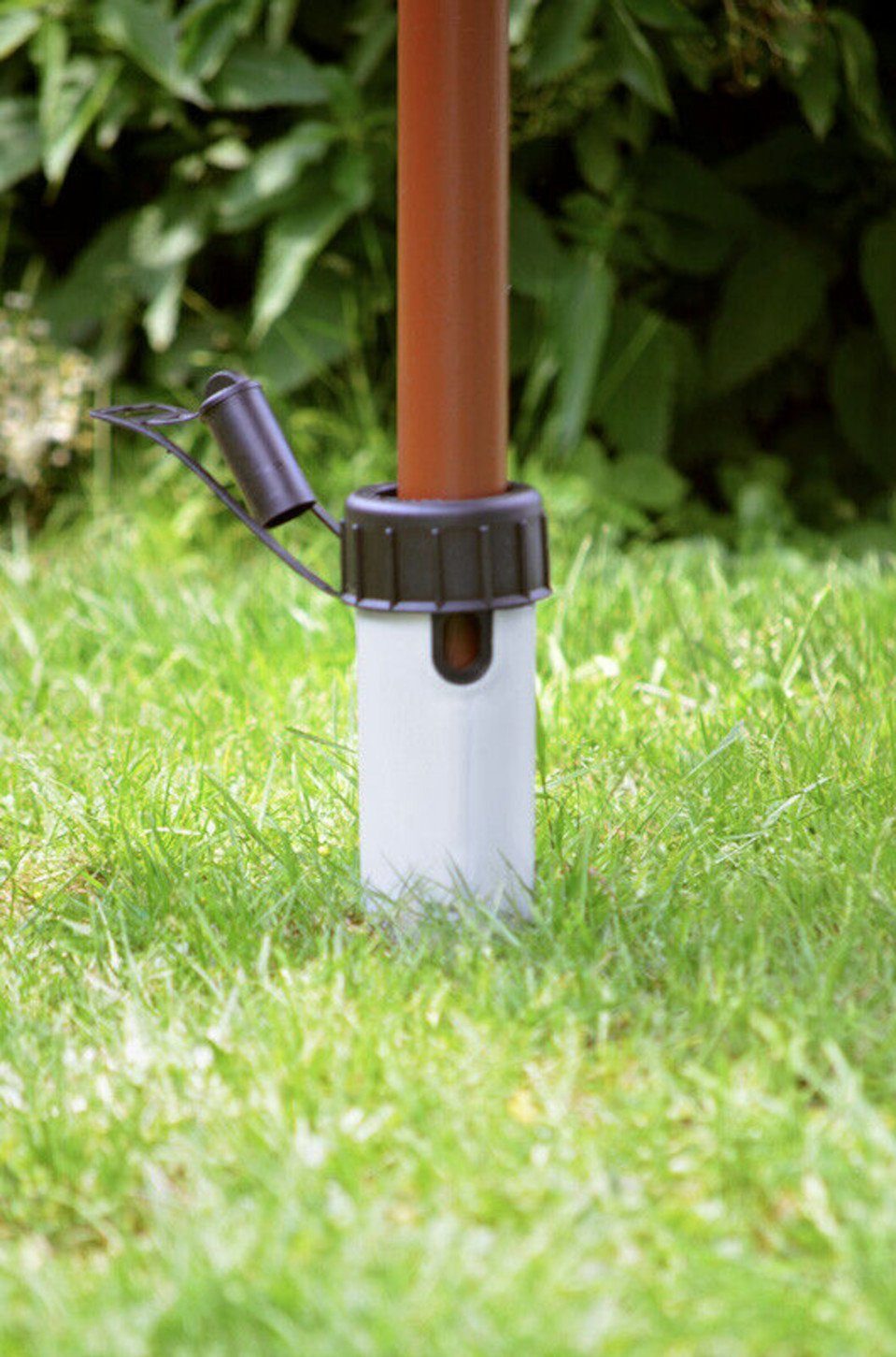 Kai Wiechmann Schirmhalter Hochwertige Bodenhülse für Sonnenschirm als Bodendübel für Schirme, für Stöcke bis Ø 55 mm