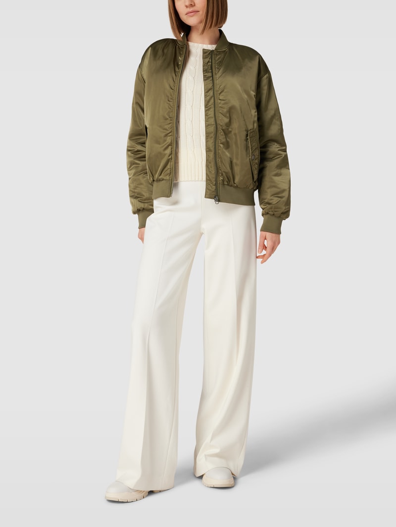 Blouson mit seitlichen Eingrifftaschen in khaki