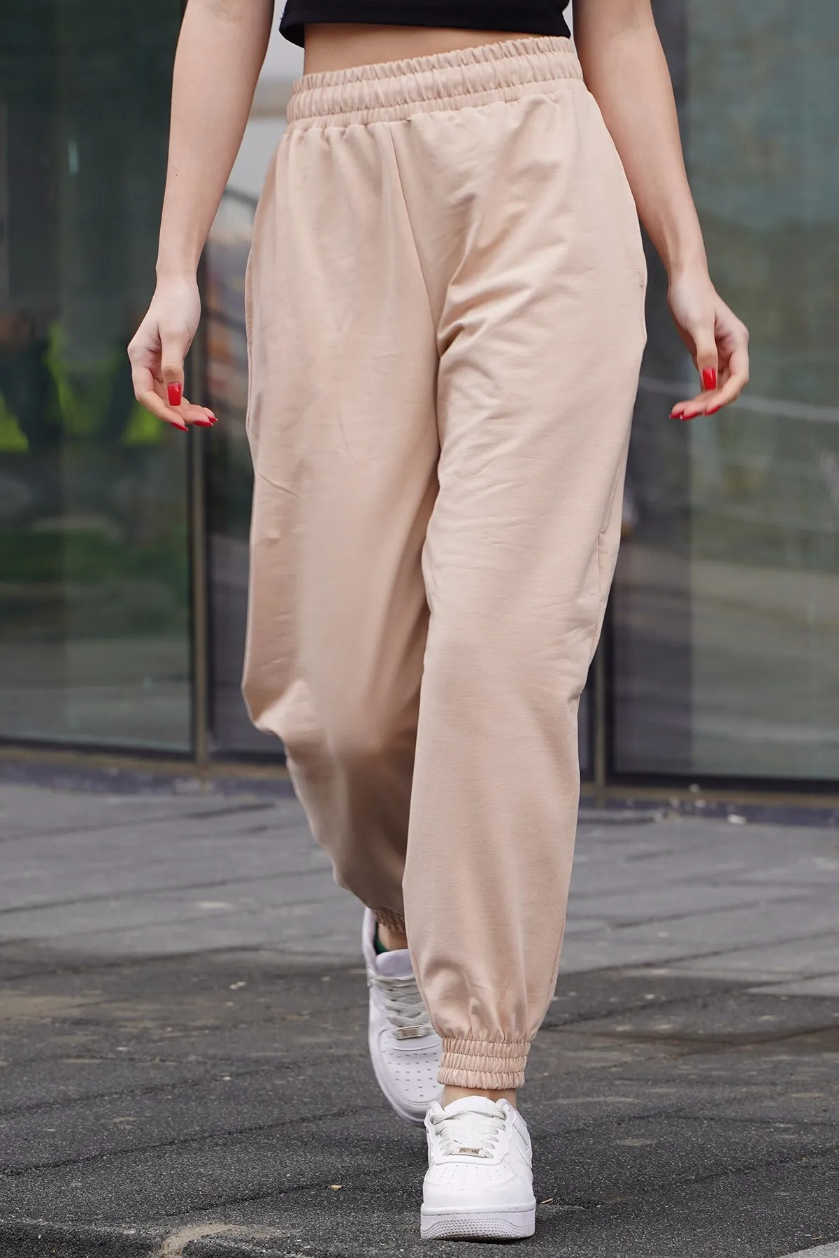 Madmext  Beige Comfort Fit Basic-Jogginghose Mg1635