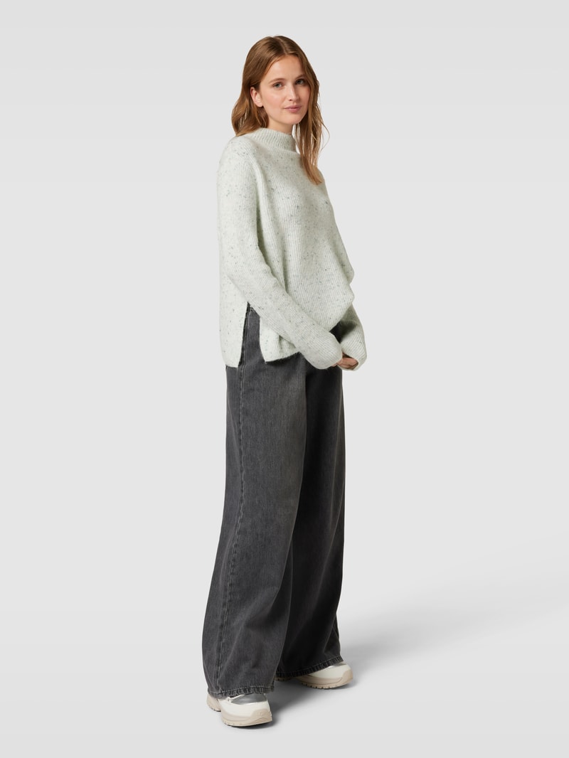 Strickpullover mit Seitenschlitzen Modell 'Pesolo' in offwhite