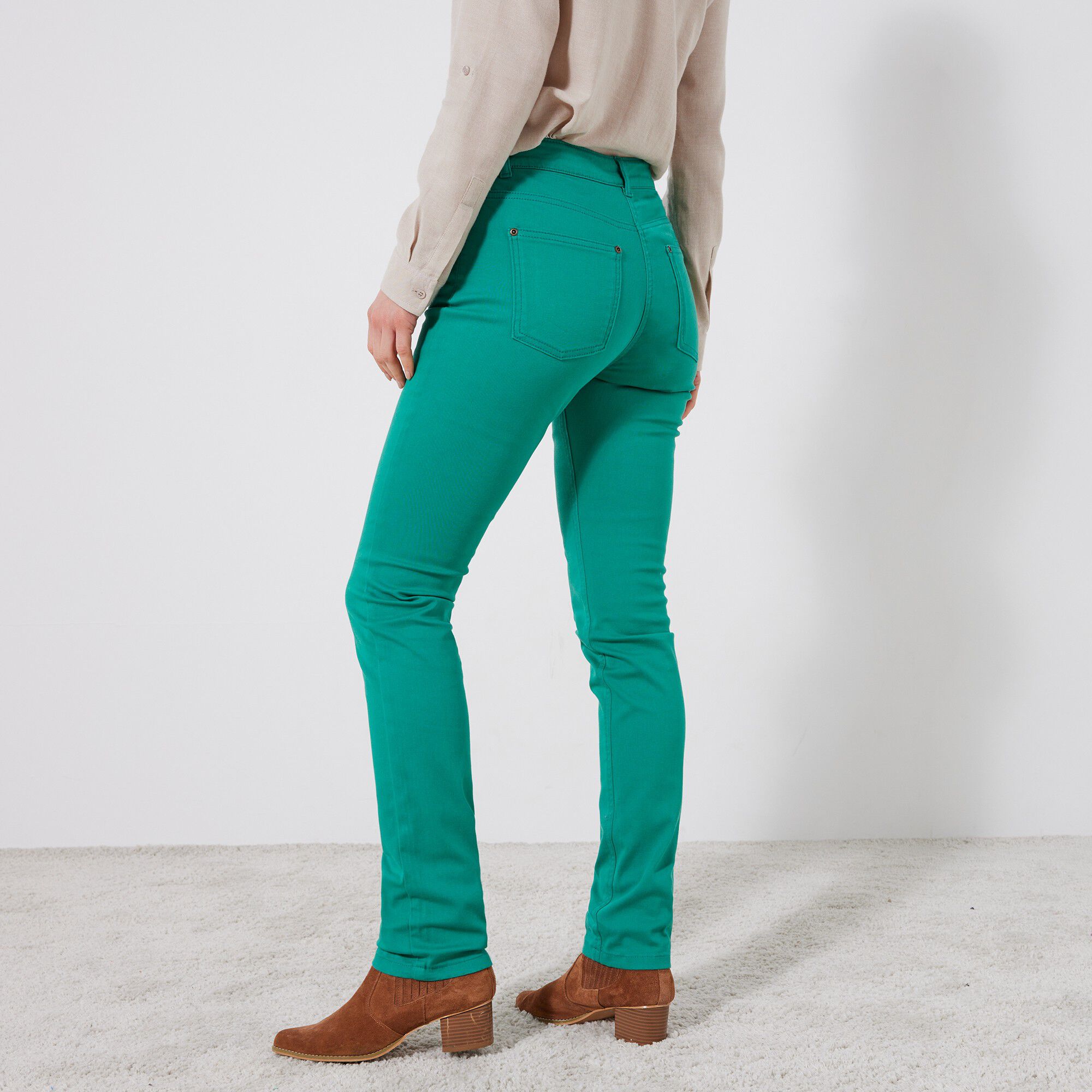 Pantalon droit stretch uni