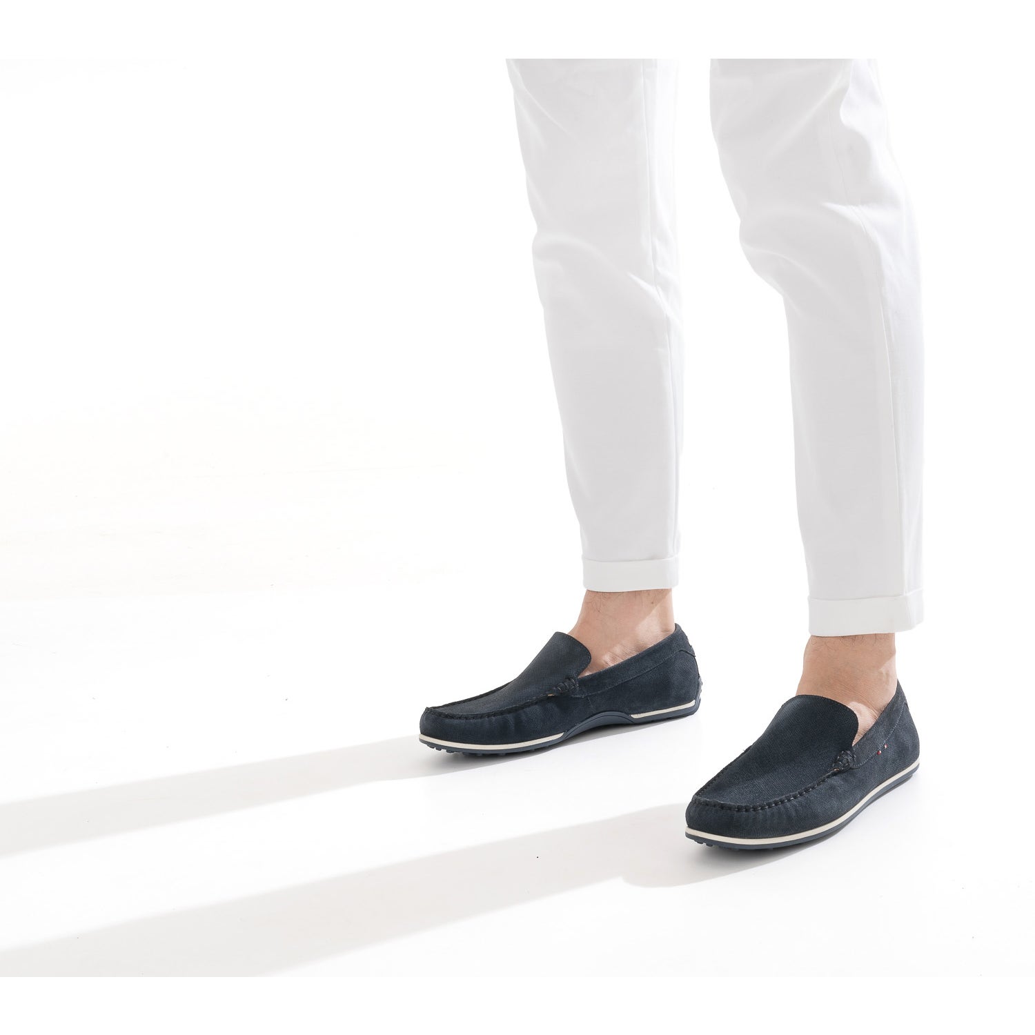 Mocassin marine en cuir velours