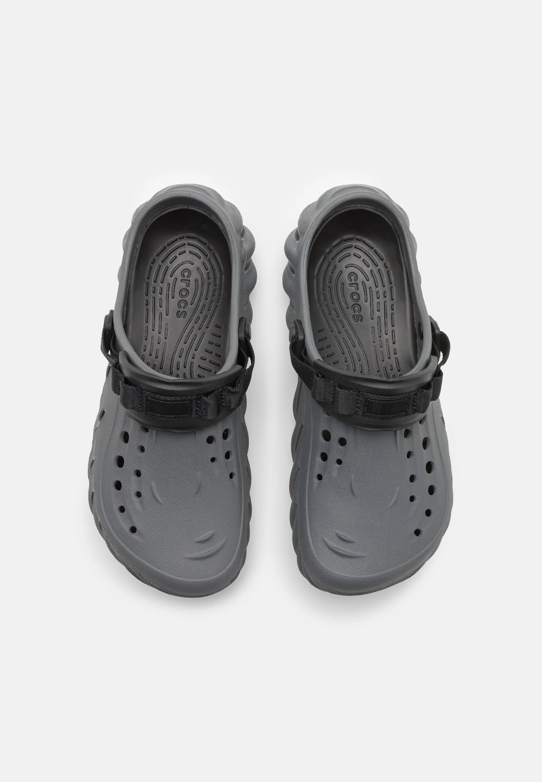 Crocs ECHO UNISEX - Pantuflas