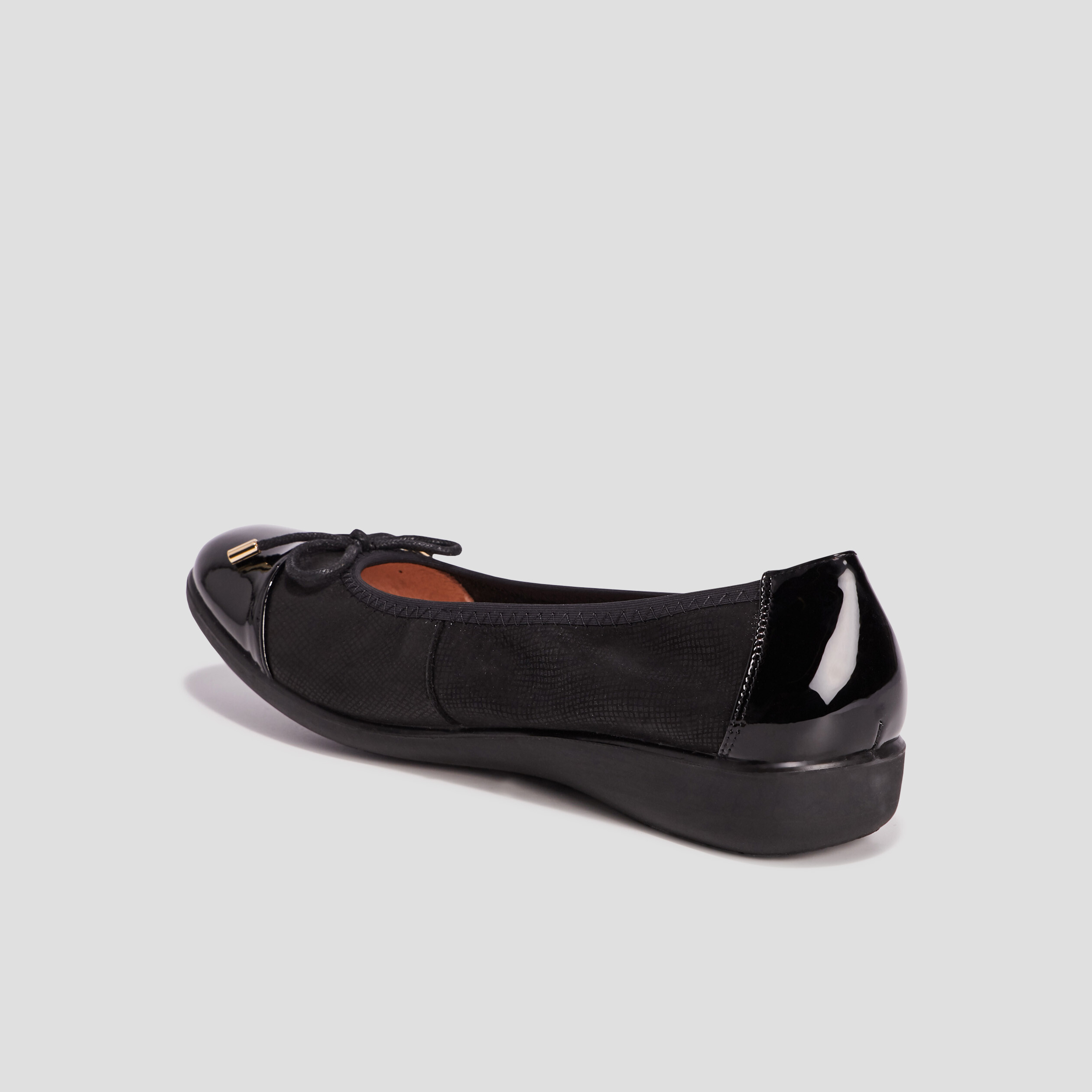 Ballerines en cuir pied large noir femme | La Halle