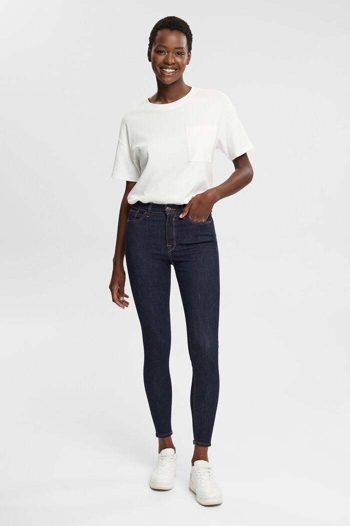 Recycelt: Shaping-Jeans mit Organic Cotton