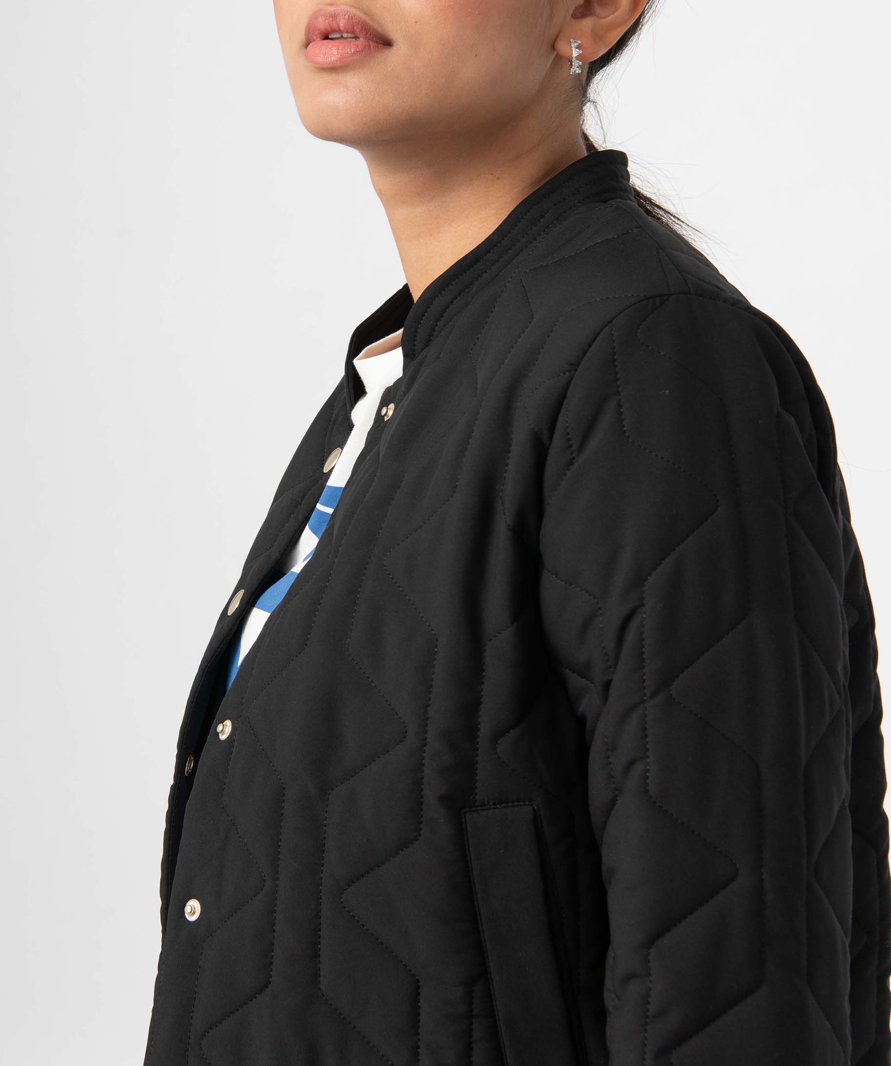Blouson femme matelassé avec finitions bord-cte noir | GEMO