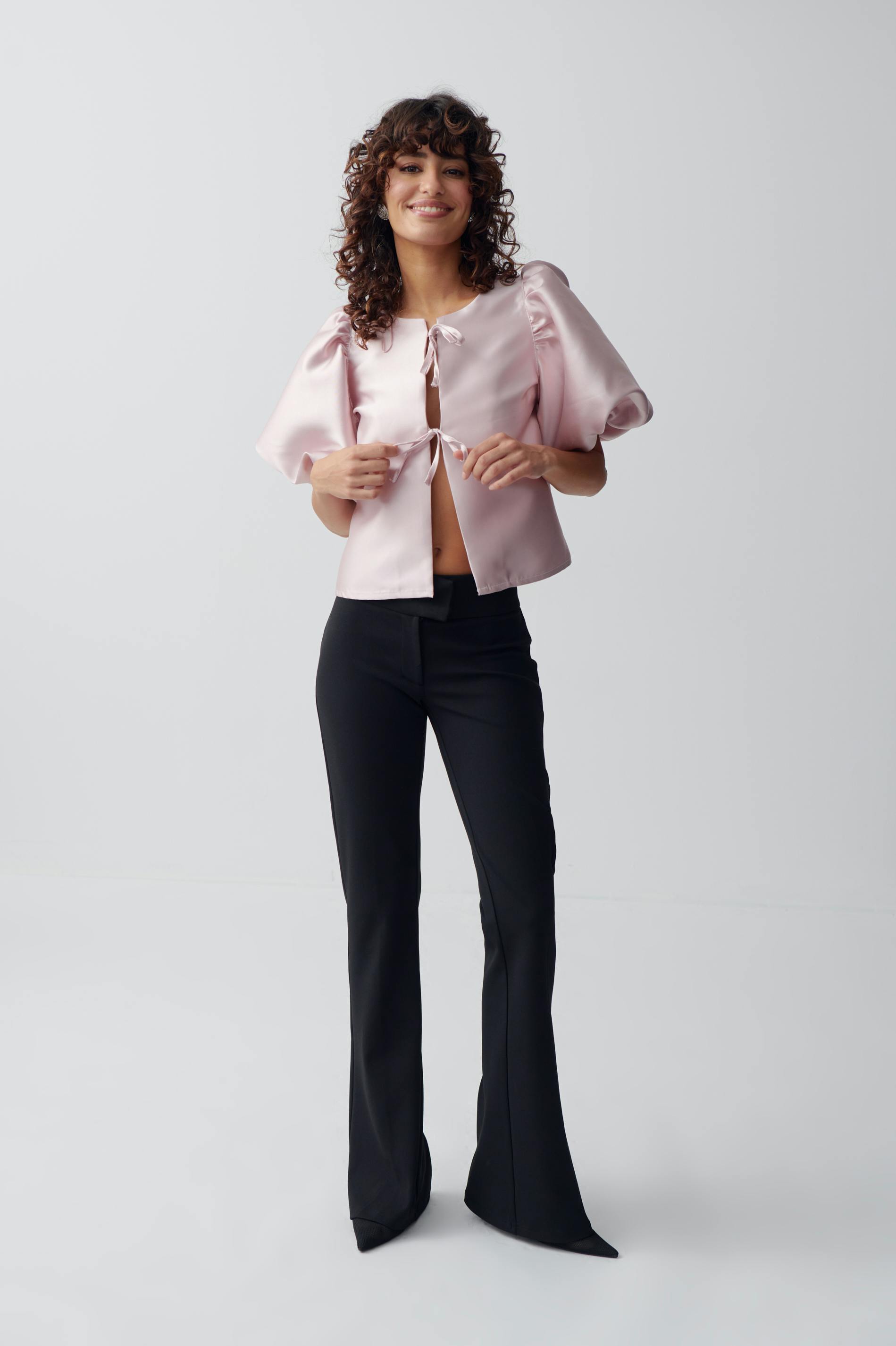 Puff sleeve blouse