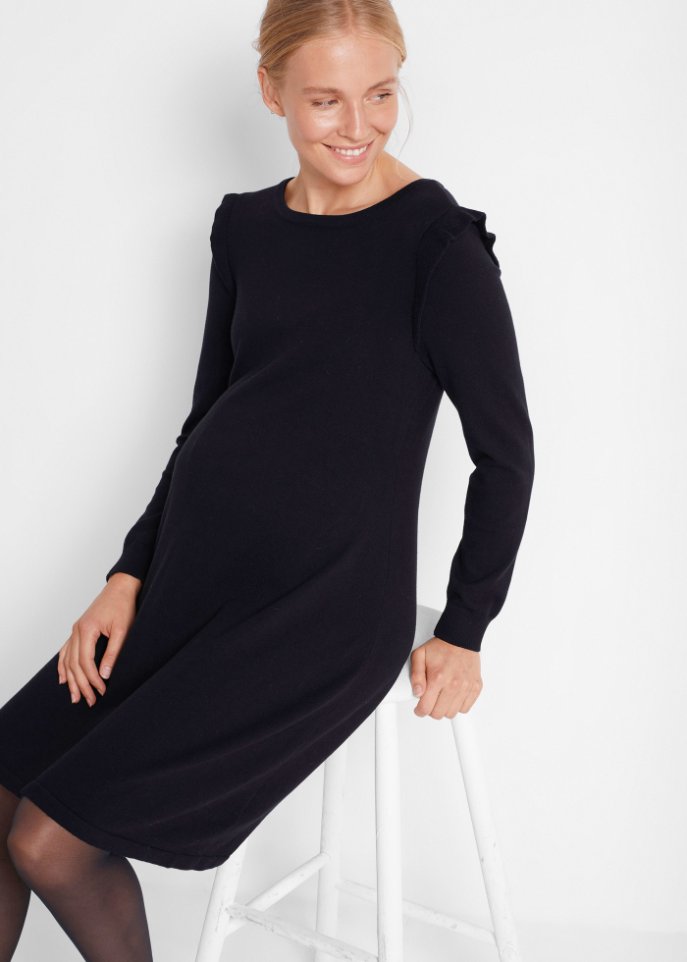 Leichtes Umstandsstrickkleid