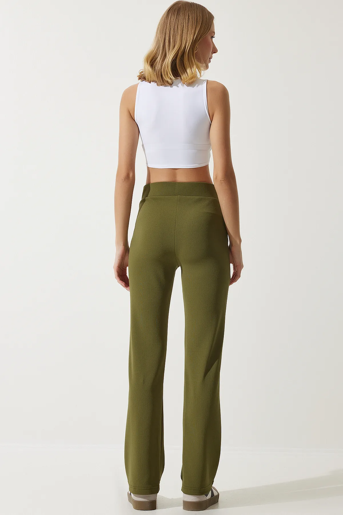 Happiness İstanbul  Bequeme Strickhose aus Lycra in Khaki mit hoher Taille für Damen RV00090