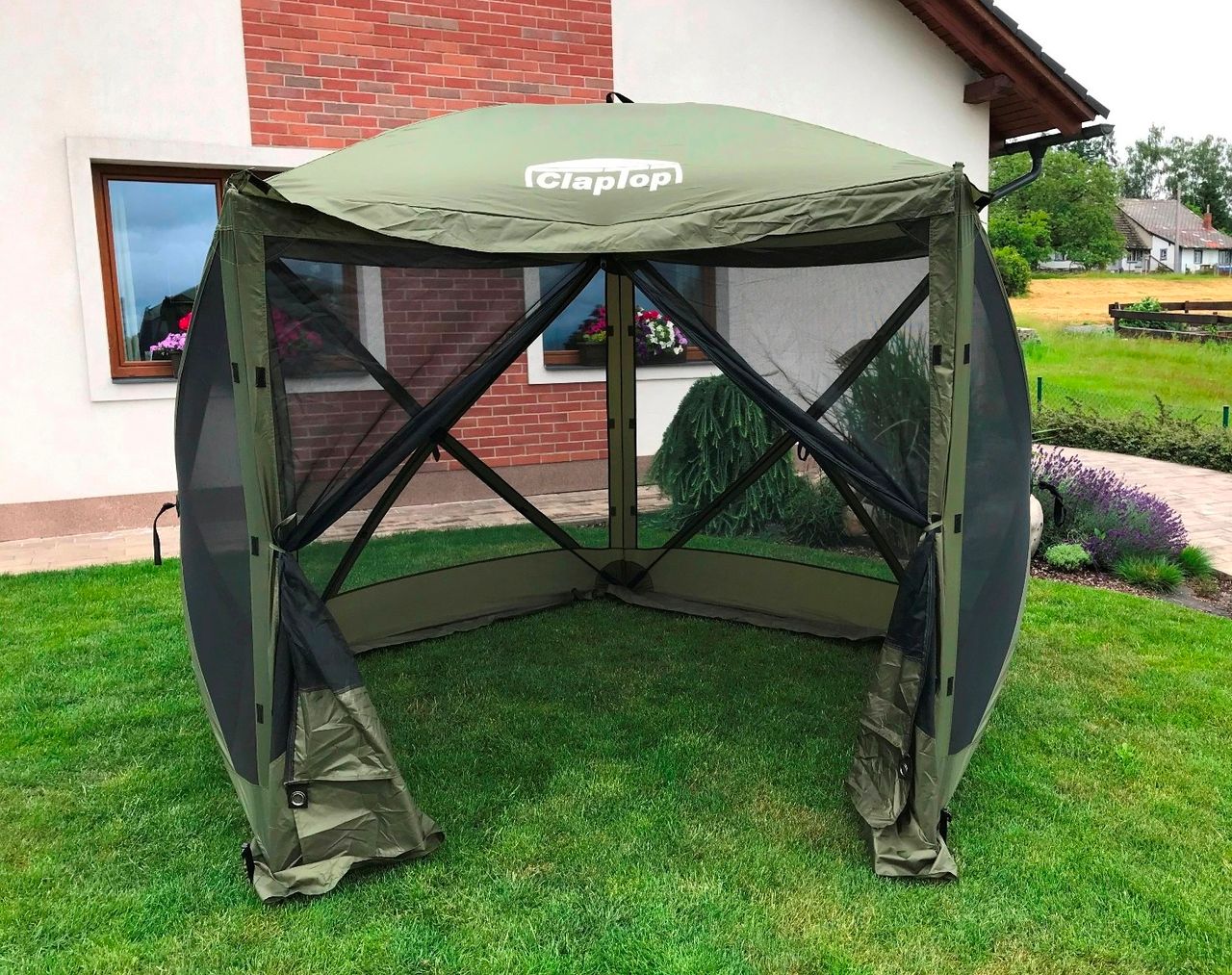 Claptop Schnell aufbaubarer Faltpavillon ClapTop 500