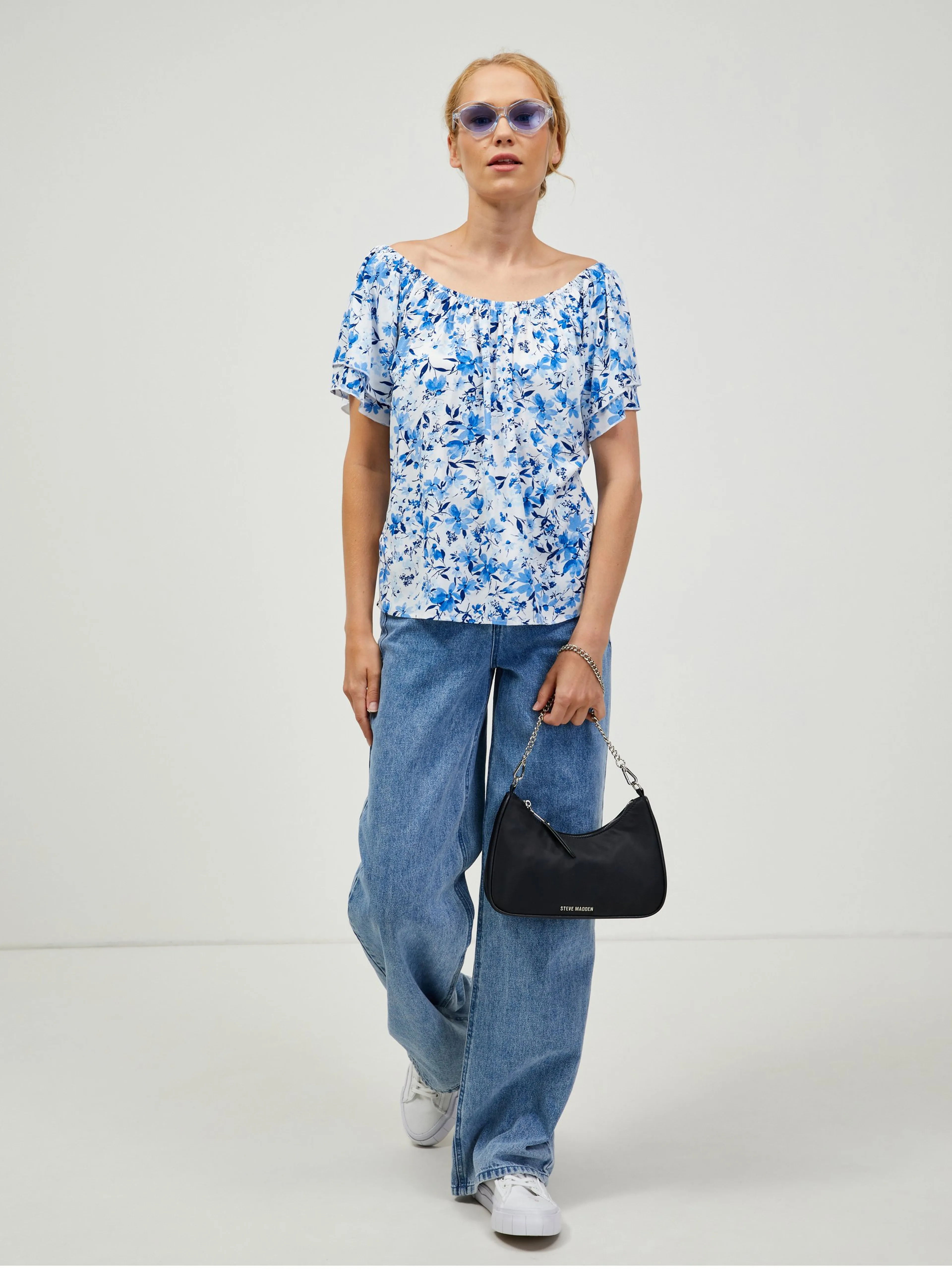 Weiß-blaue geblümte Bluse ORSAY
