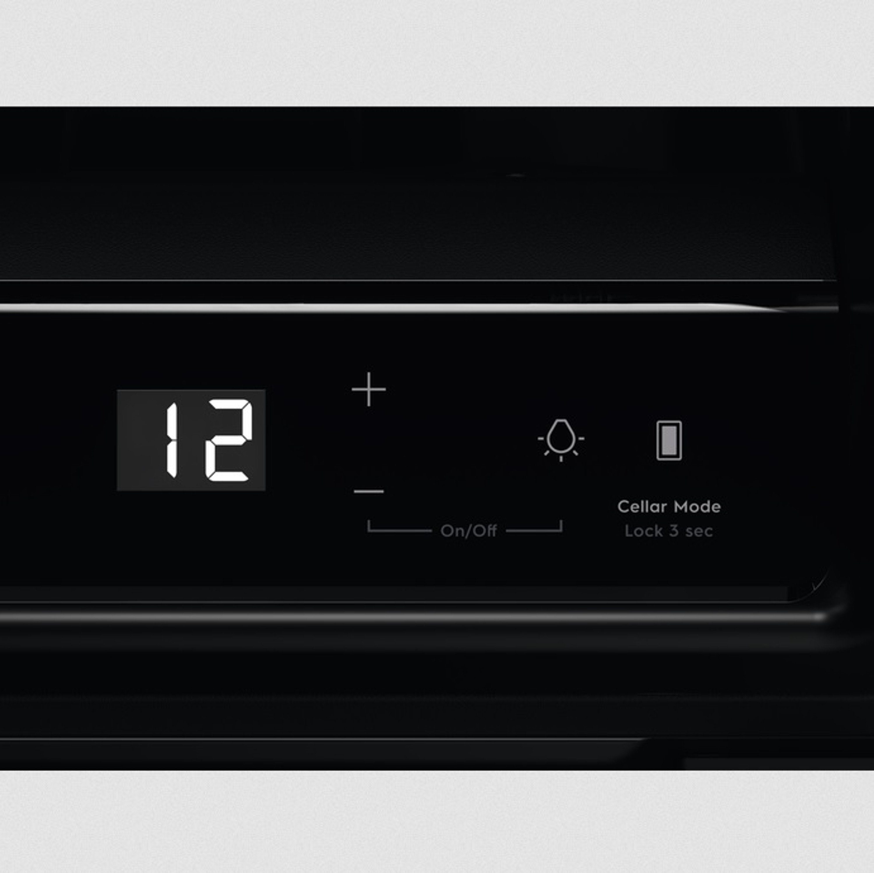 AEG Einbauweinkühlschrank AWUS018B7B, für 18 Standardflaschen á 0,75l,Single-Zone Pro,Cellar Pro 5,Seitliche LED-Beleuchtung