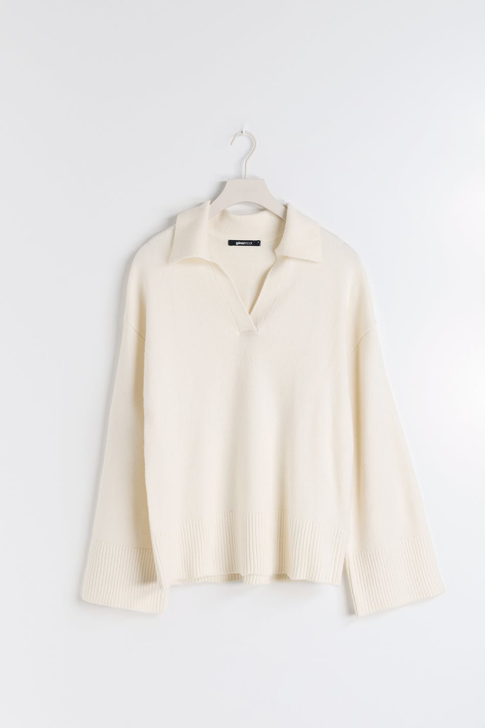 Knitted polo sweater