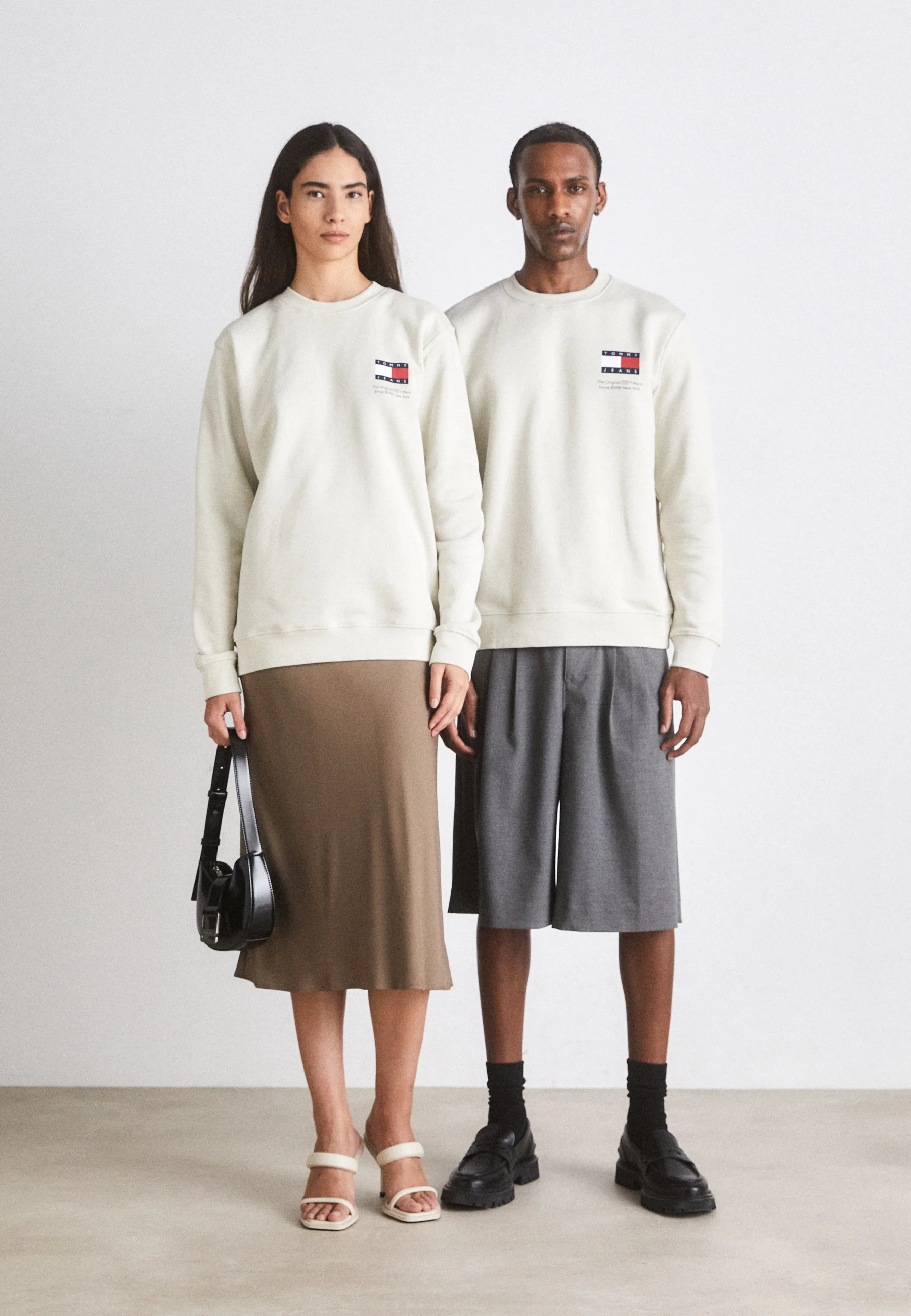 Tommy Jeans ESSENTIAL FLAG CNECK UNISEX - Sudadera