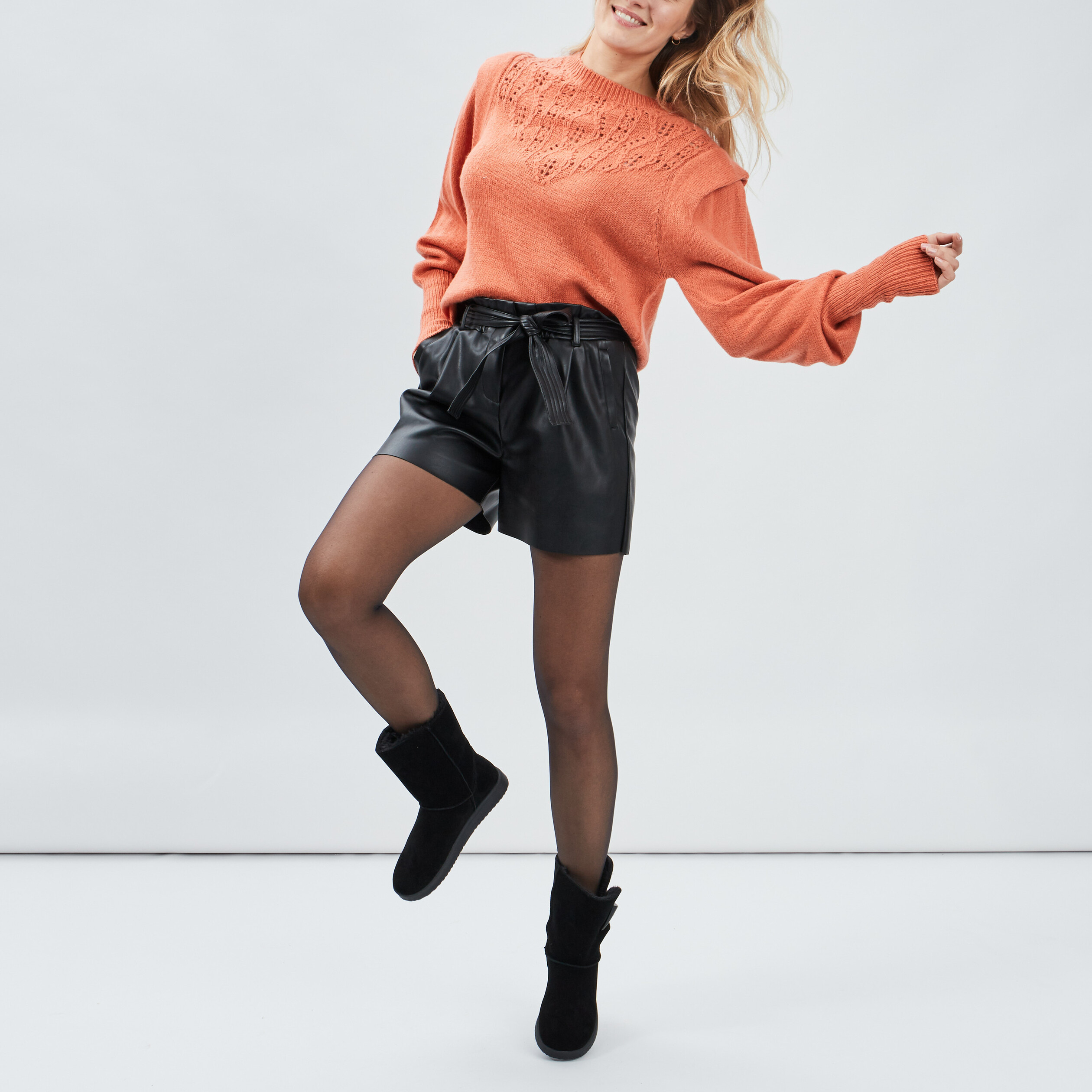 Short simili cuir paperbag noir femme | La Halle