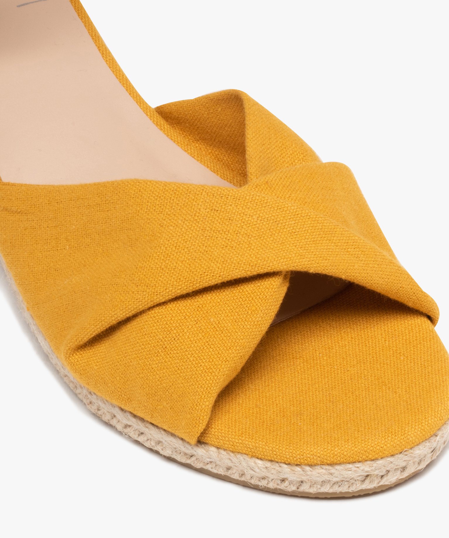Sandales fille compensées dessus drapé en tissu jaune | GEMO