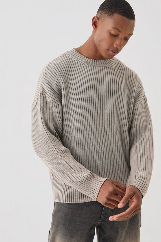 Kastiger Oversize Pullover mit Acid-Waschung