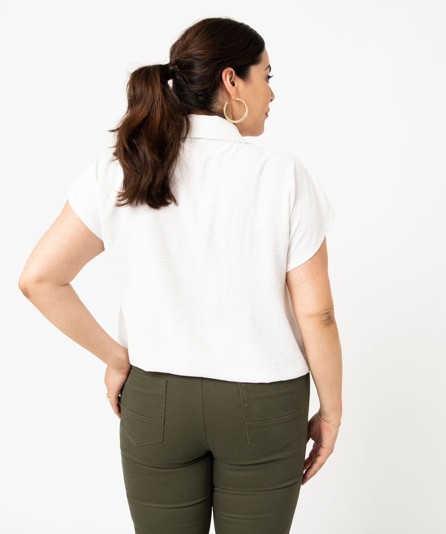 Blouse à manches courtes avec col zippé femme grande taille ecru | GEMO
