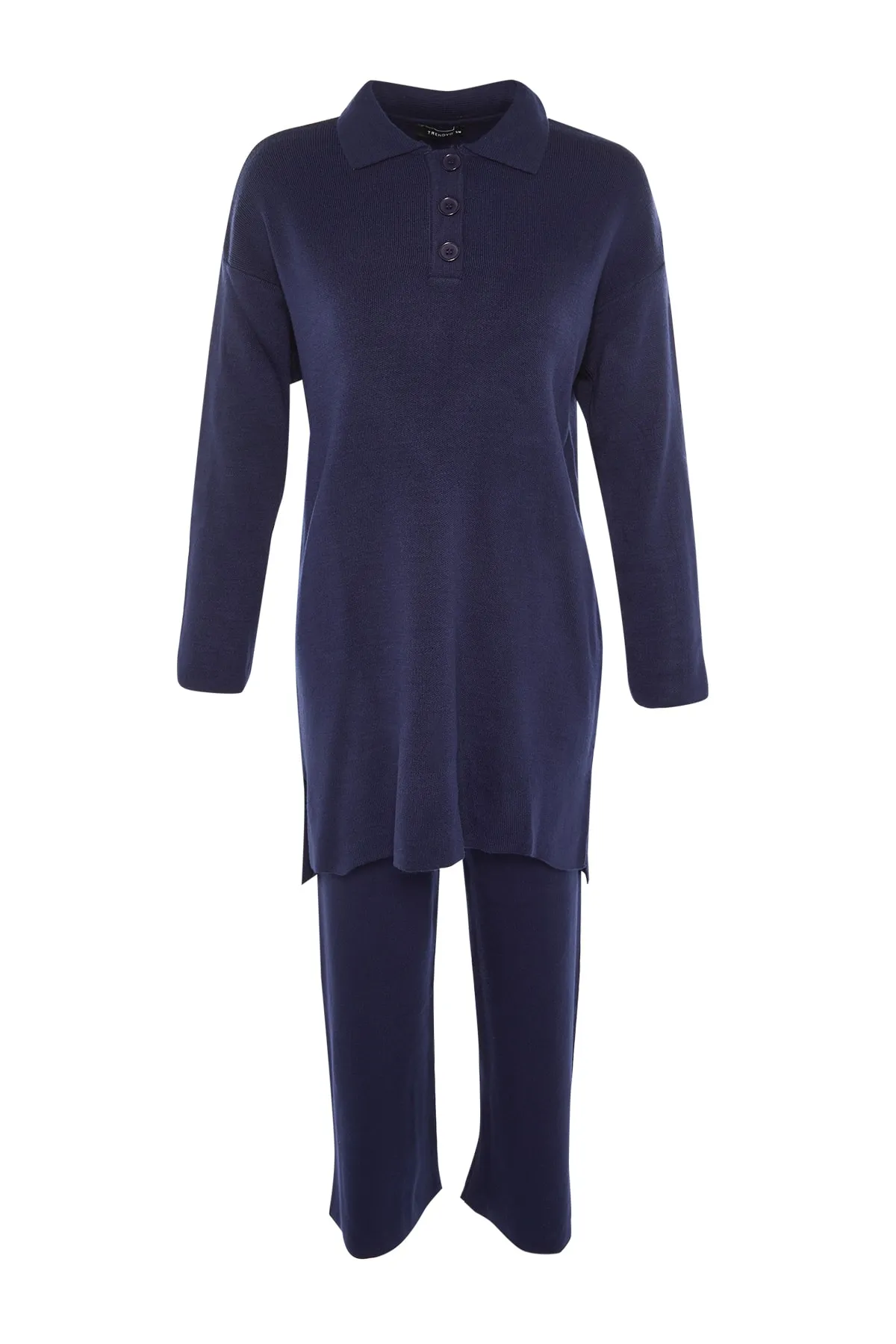 Trendyol Modest  Marineblaues Strickset mit Tunika und Hose mit Polokragen TCTAW22US0076