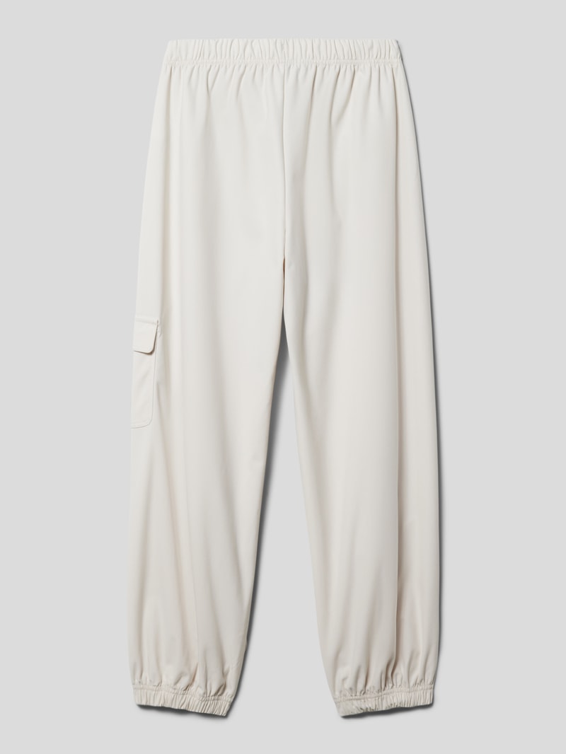 Hose mit Label-Patch Modell 'PARACHUTE' in ecru
