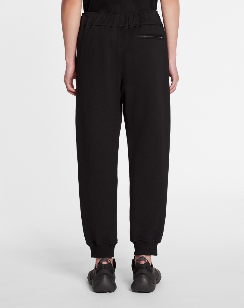 JOGGING CURB LACE