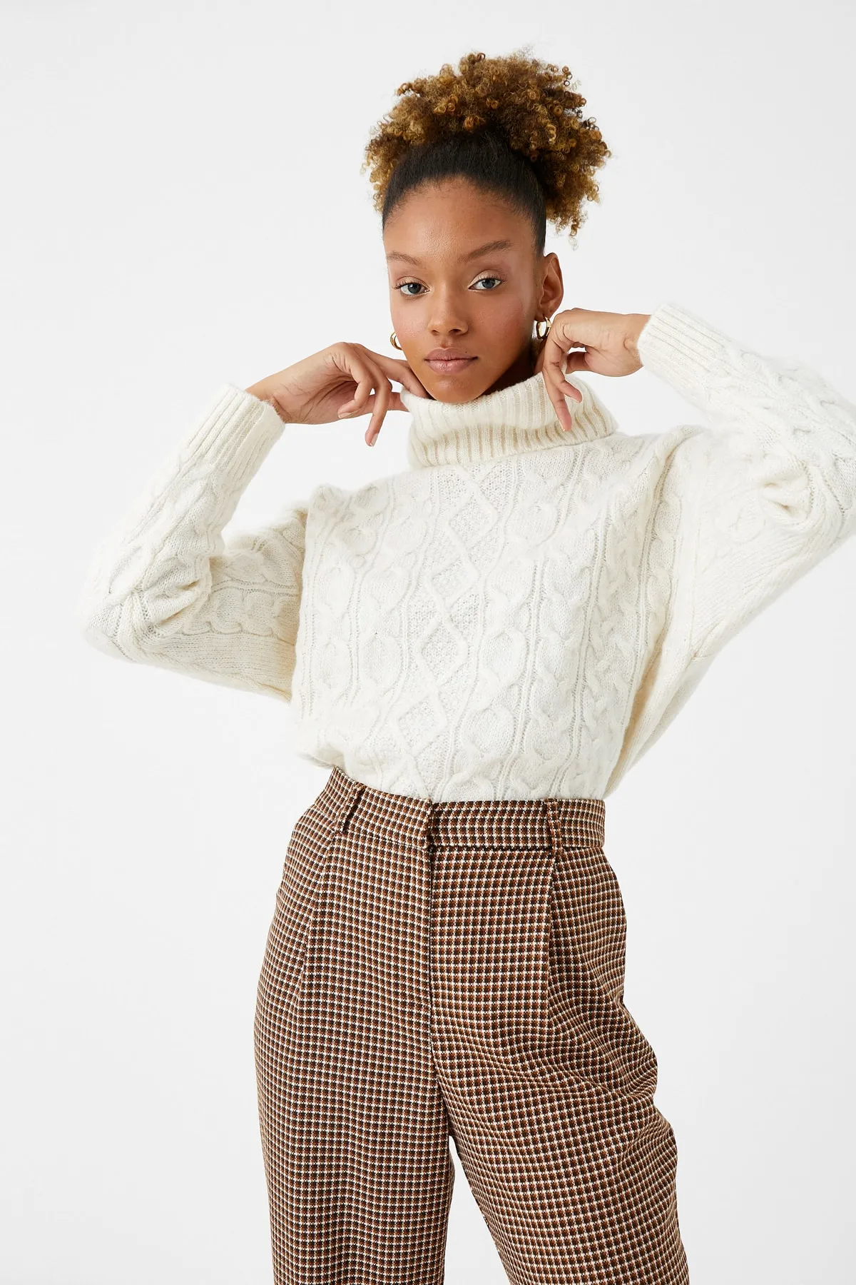 Koton  Rollkragenpullover mit Strickmuster