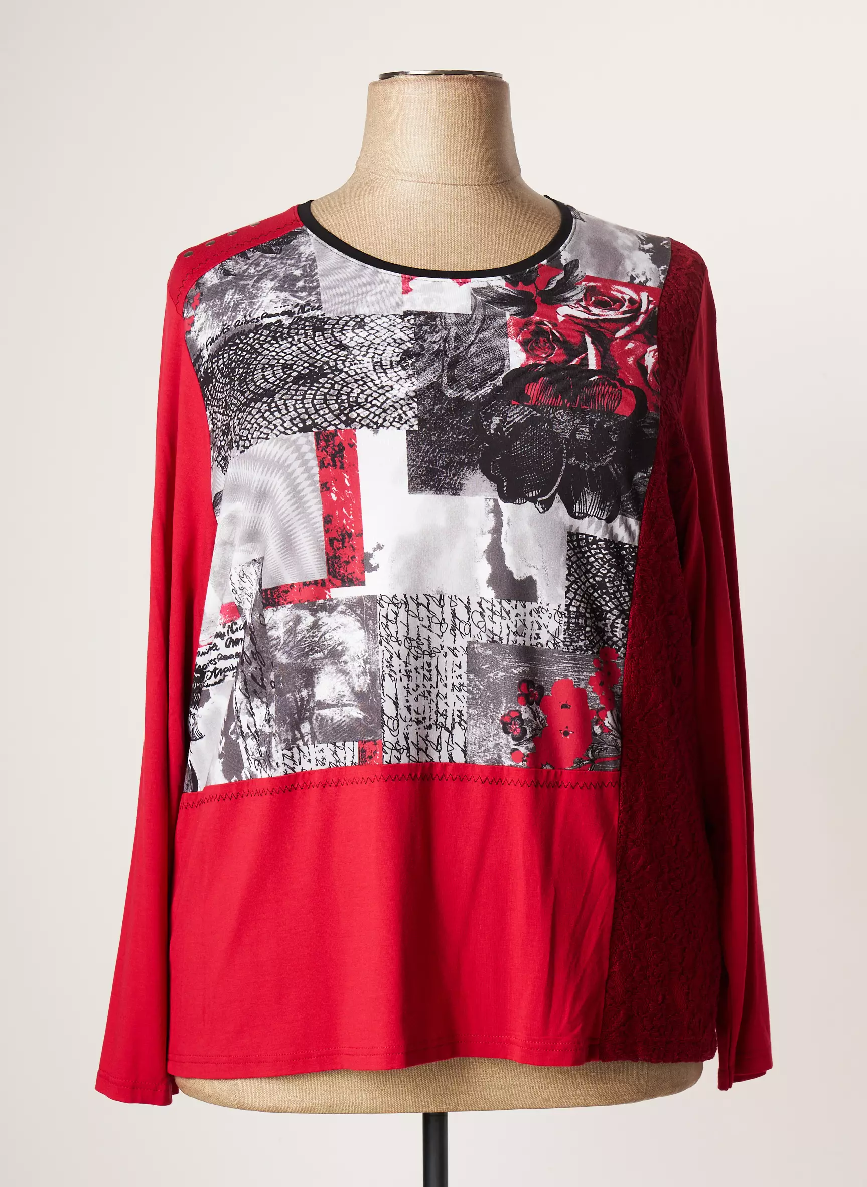 Jean Delfin Tshirts Femme couleur rouge
