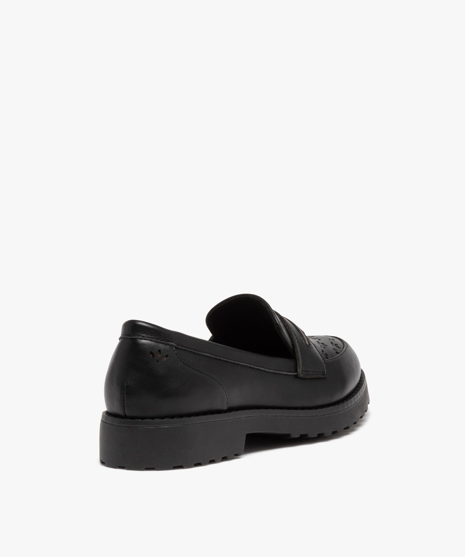 Mocassin à semelle crantée avec dessus perforé femme noir | GEMO