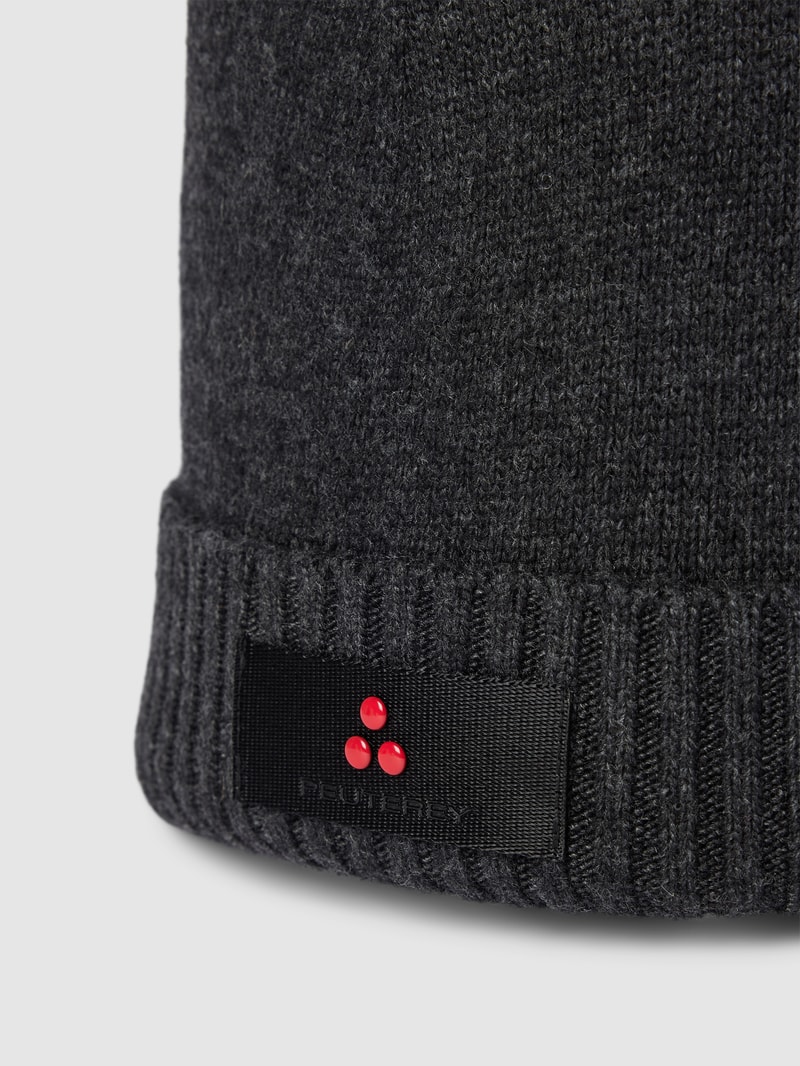 Beanie mit Label-Patch Modell 'Silli' in anthrazit