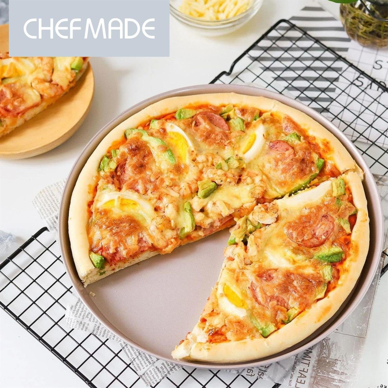 Chefmade Pizzablech Backblech, Karbonstahl, (CHEFMADE, 20cm Pizzablech rund, 219x25mm, Champagnergold, antihaft- & silikonbeschichtet, Pizzaform, Kuchenblech, Tarteform, Quicheform, Ofenblech, Karbonstahl, 1-St., Premium), Pizzablech - Pizzablech Run