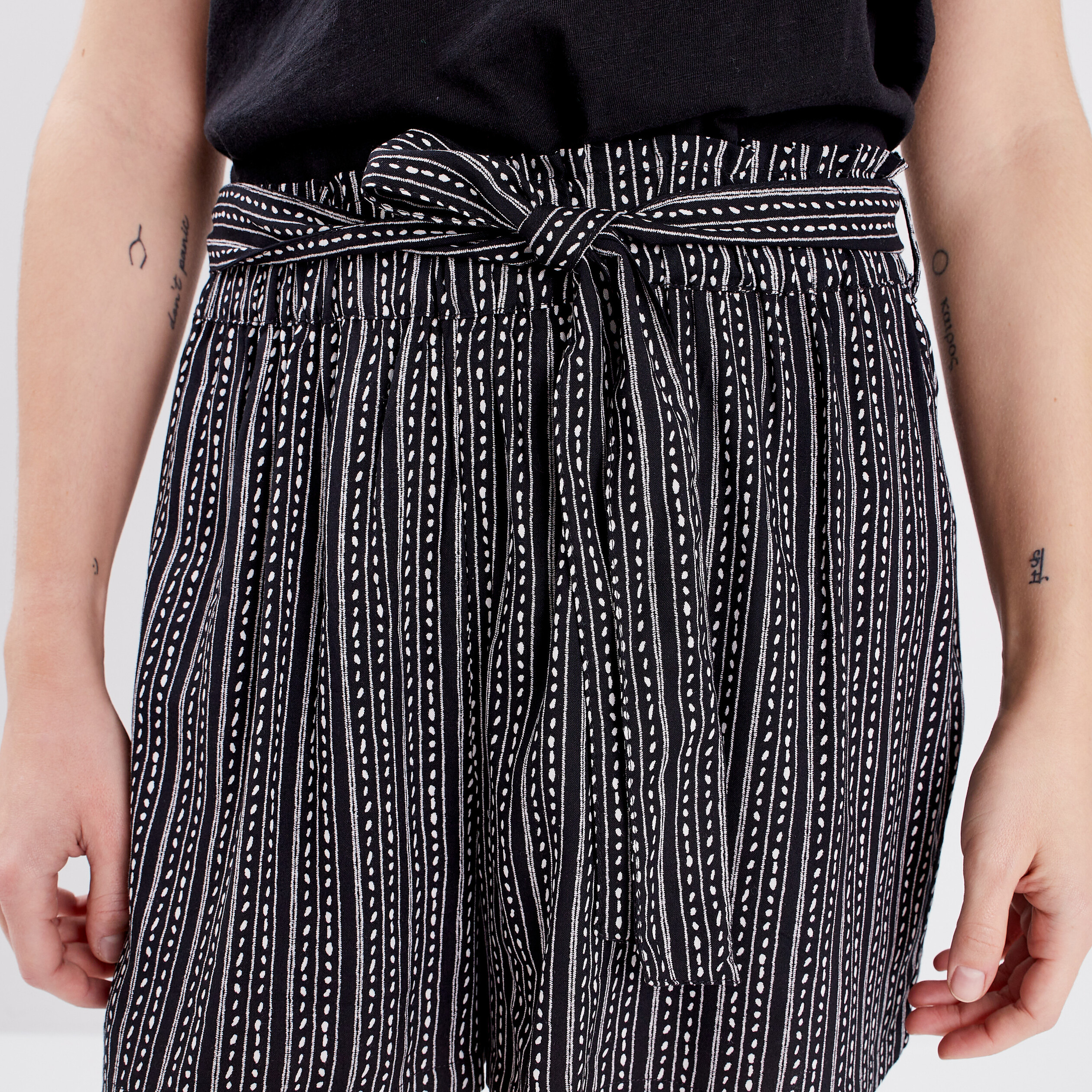 Short ample fluide noir femme | La Halle