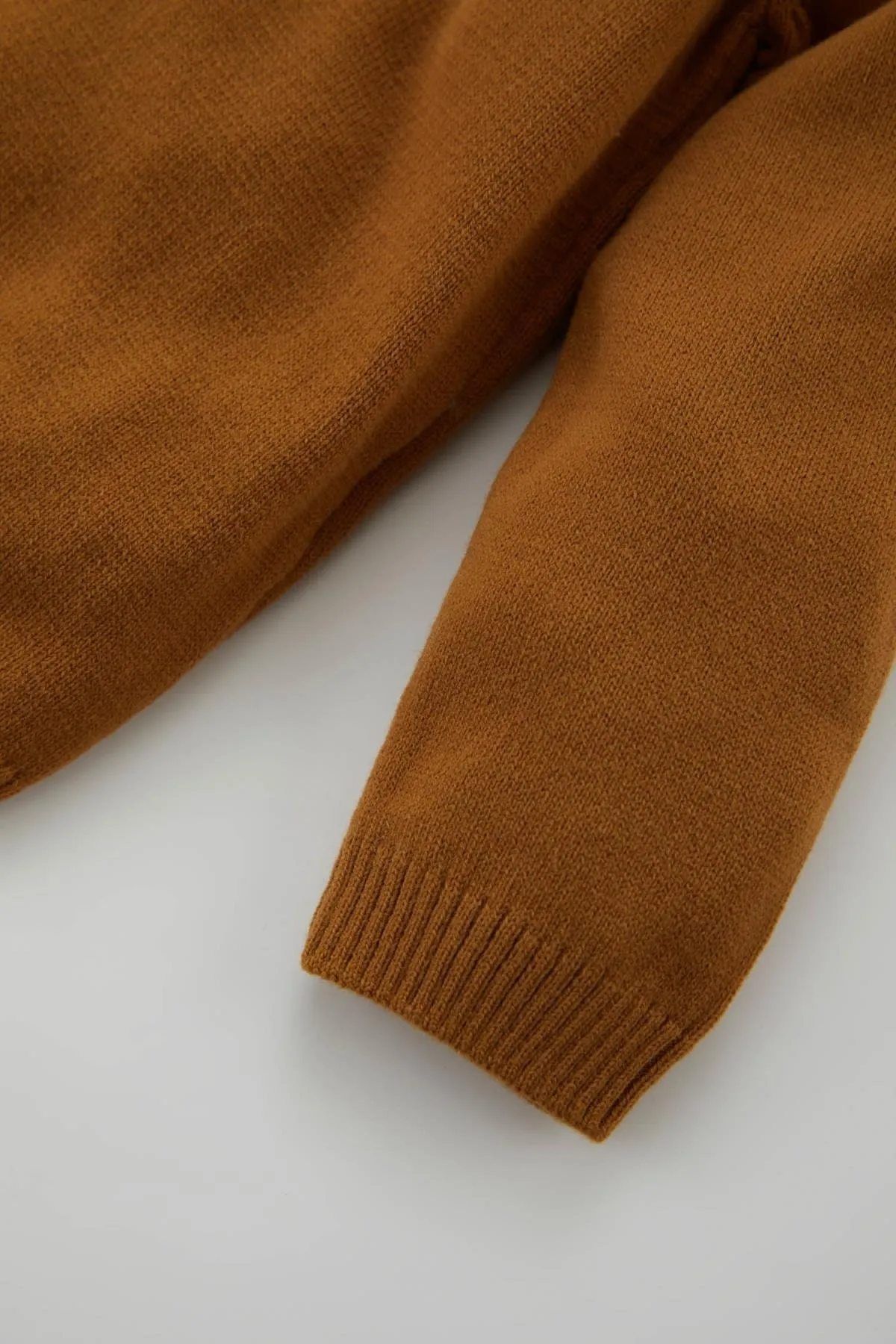 DeFacto  Pullover mit Rundhalsausschnitt und normaler Passform für Babys (J) - A5036a523au
