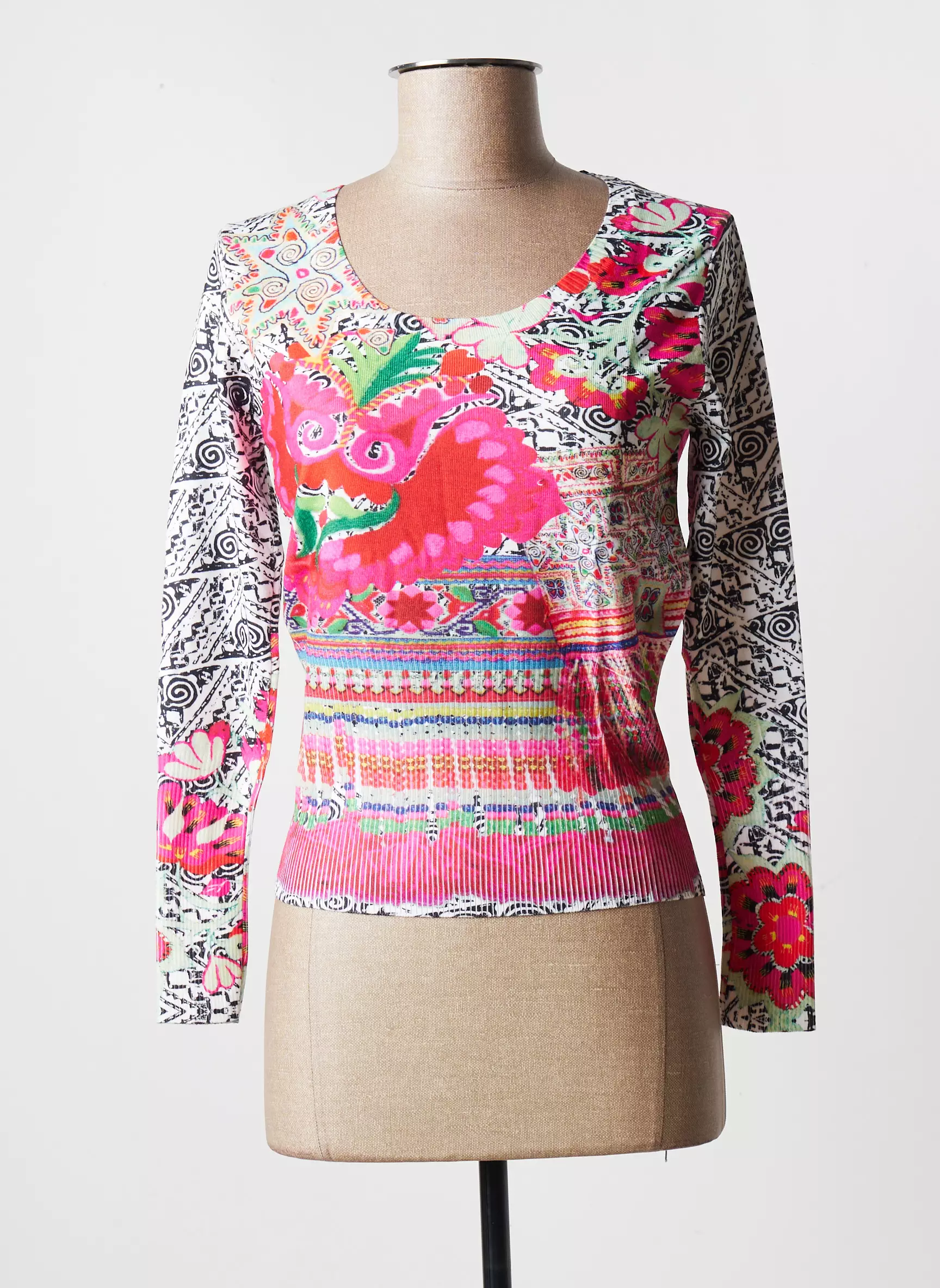 La Fiancee Du Mekong Pulls Femme couleur rose