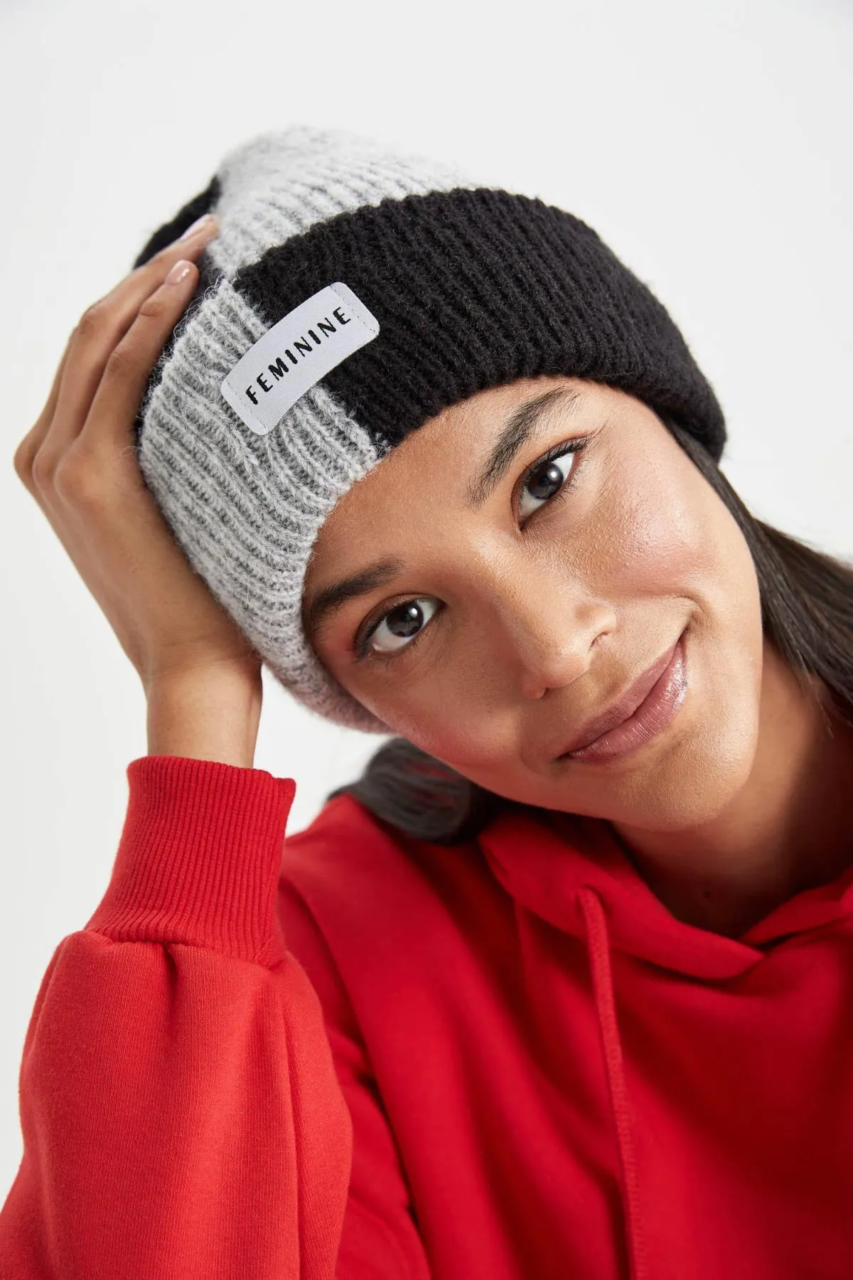 DeFacto  Gewebte, beschriftete Strickmütze für Damen