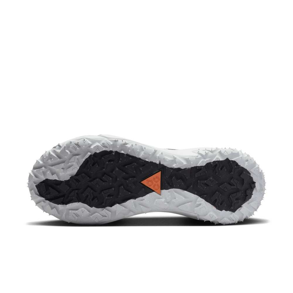 Nike ACG Mountain Fly 2 Low DV7903-001 / weiss
