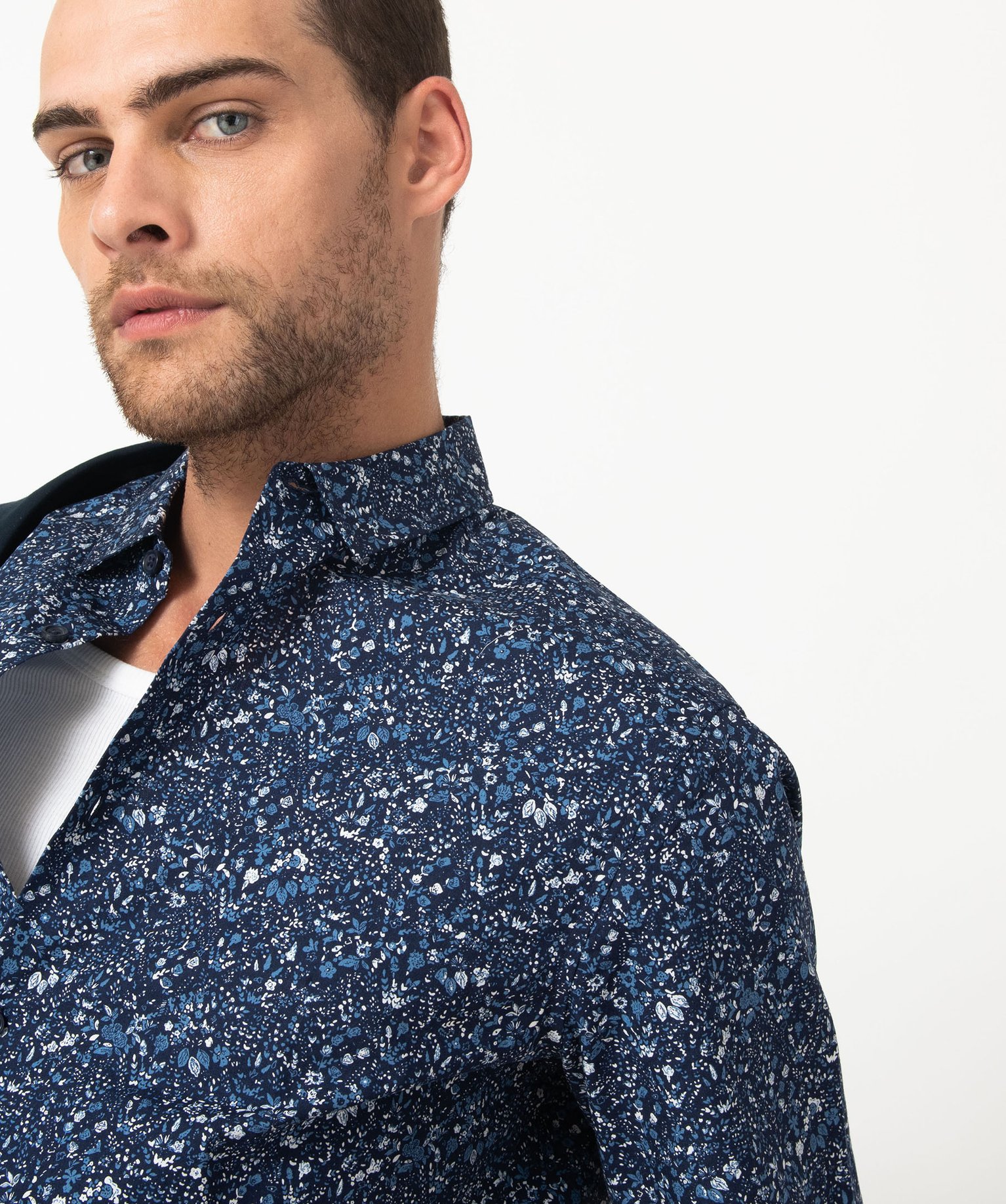 Chemise droite à manches courtes à petits motifs homme imprime | GEMO