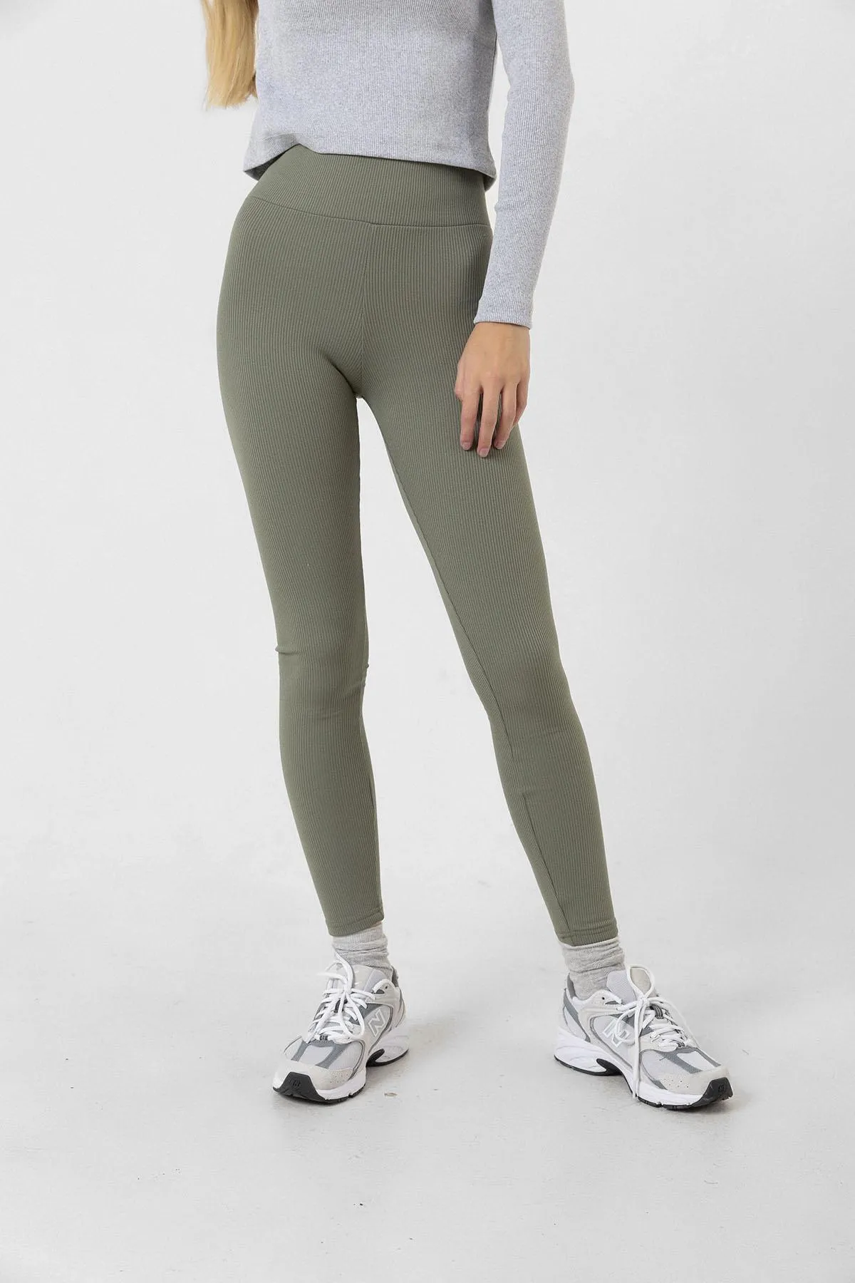 Domoda  Innenseite aus mintfarbenem Fleece, elastisch, erhöht, gerippt, Interlock-Winterstrick-Leggings mit Raffung @verona
