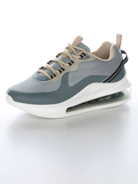 Sneaker mit Luftpolsterlaufsohle