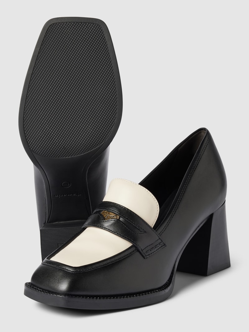 Pumps aus Leder in schwarz